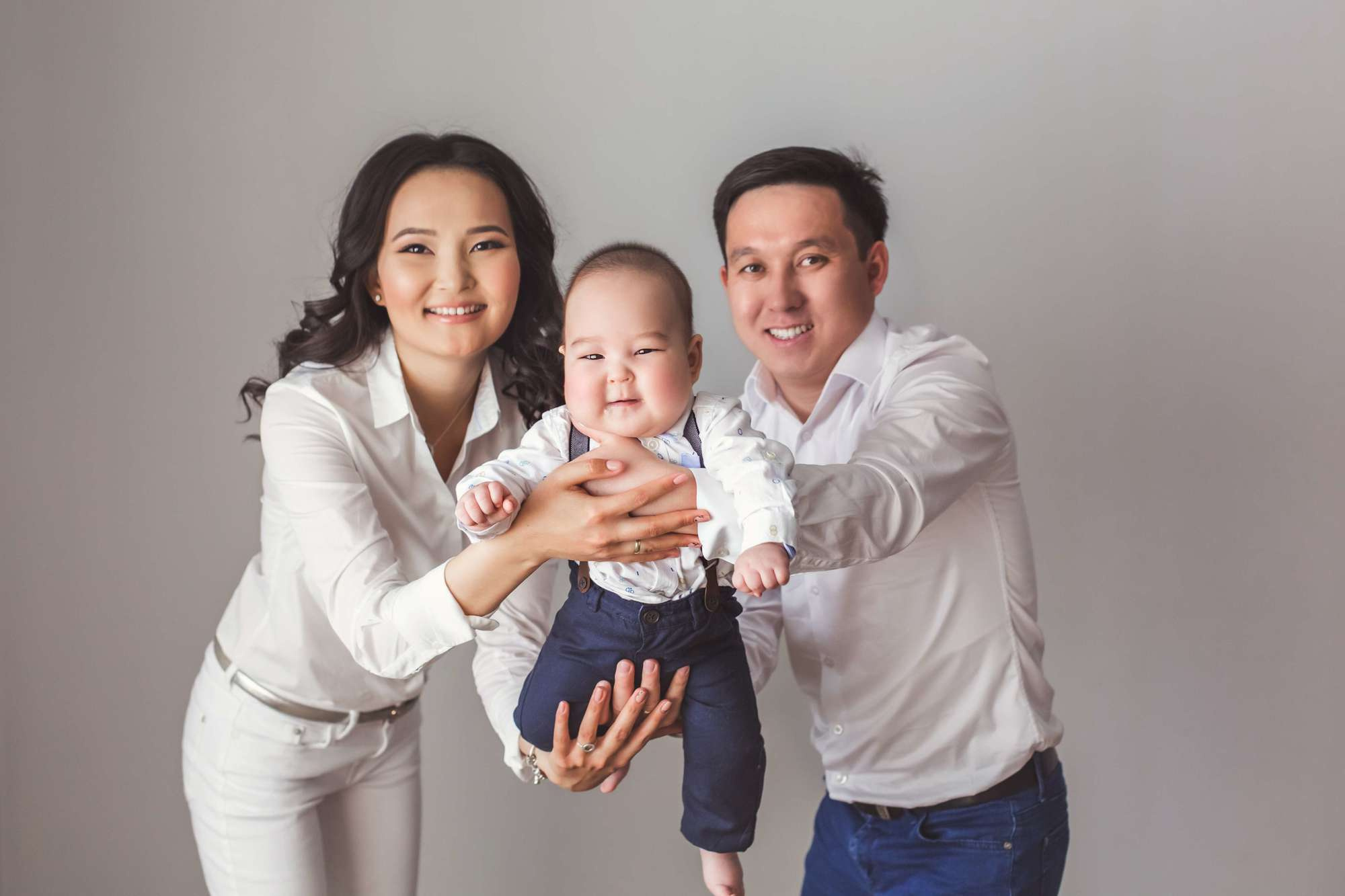 Семья. Фотограф беременности, новорождённых и деток до года в Актау