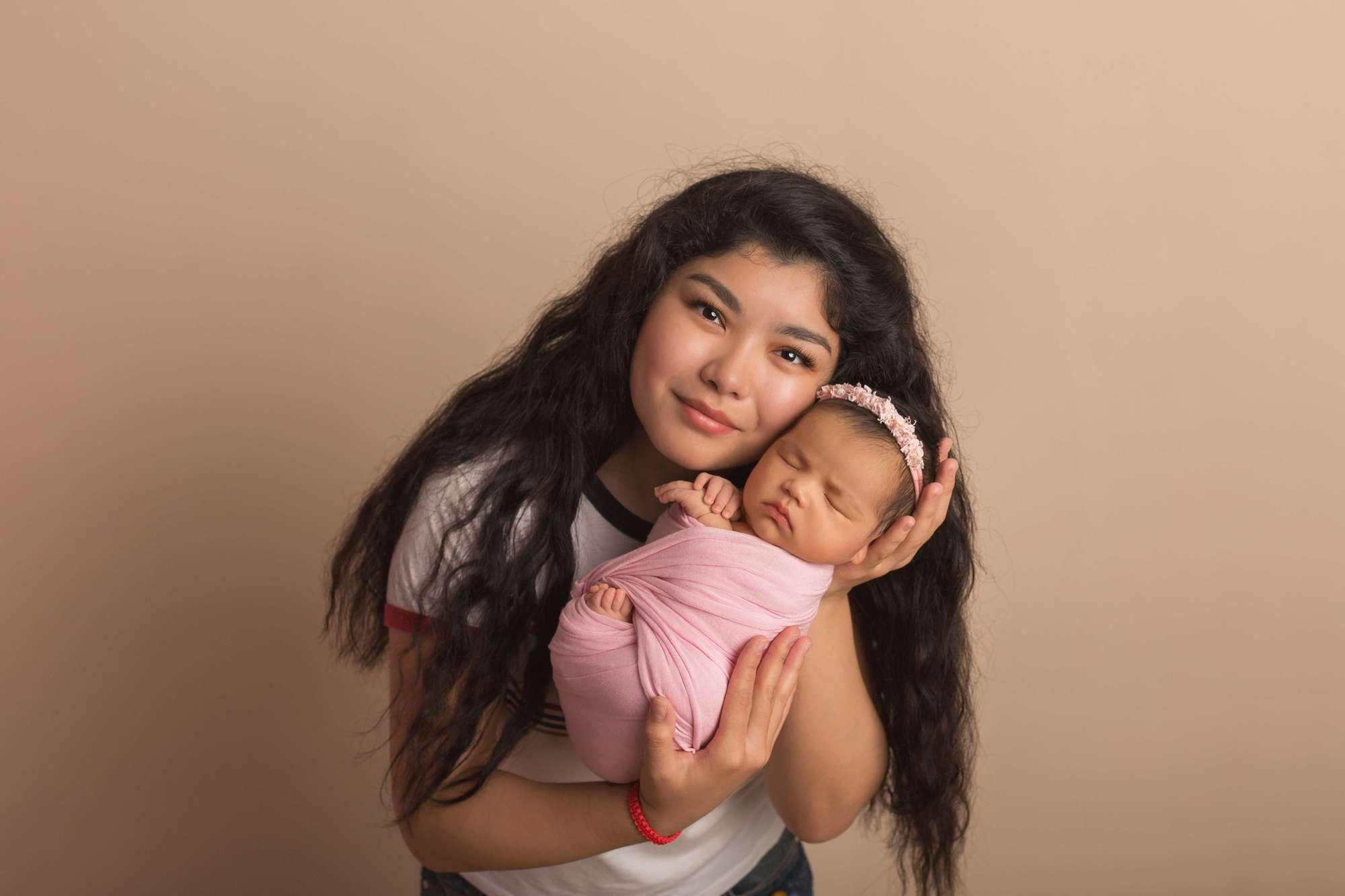 Семья. Фотограф беременности, новорождённых и деток до года в Актау