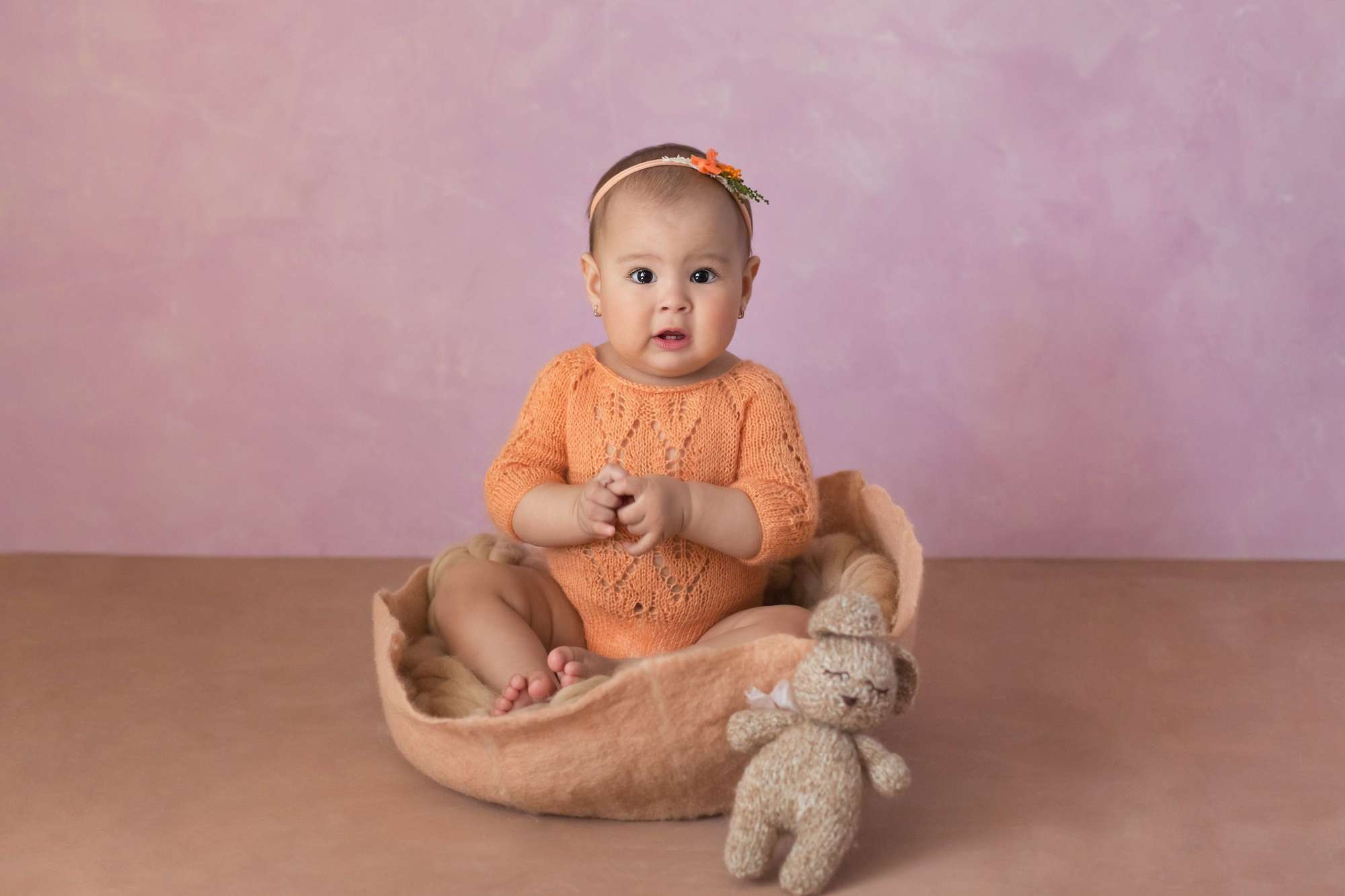 Малыши 3,5-12 мес. Фотограф беременности, новорождённых и деток до года в Актау