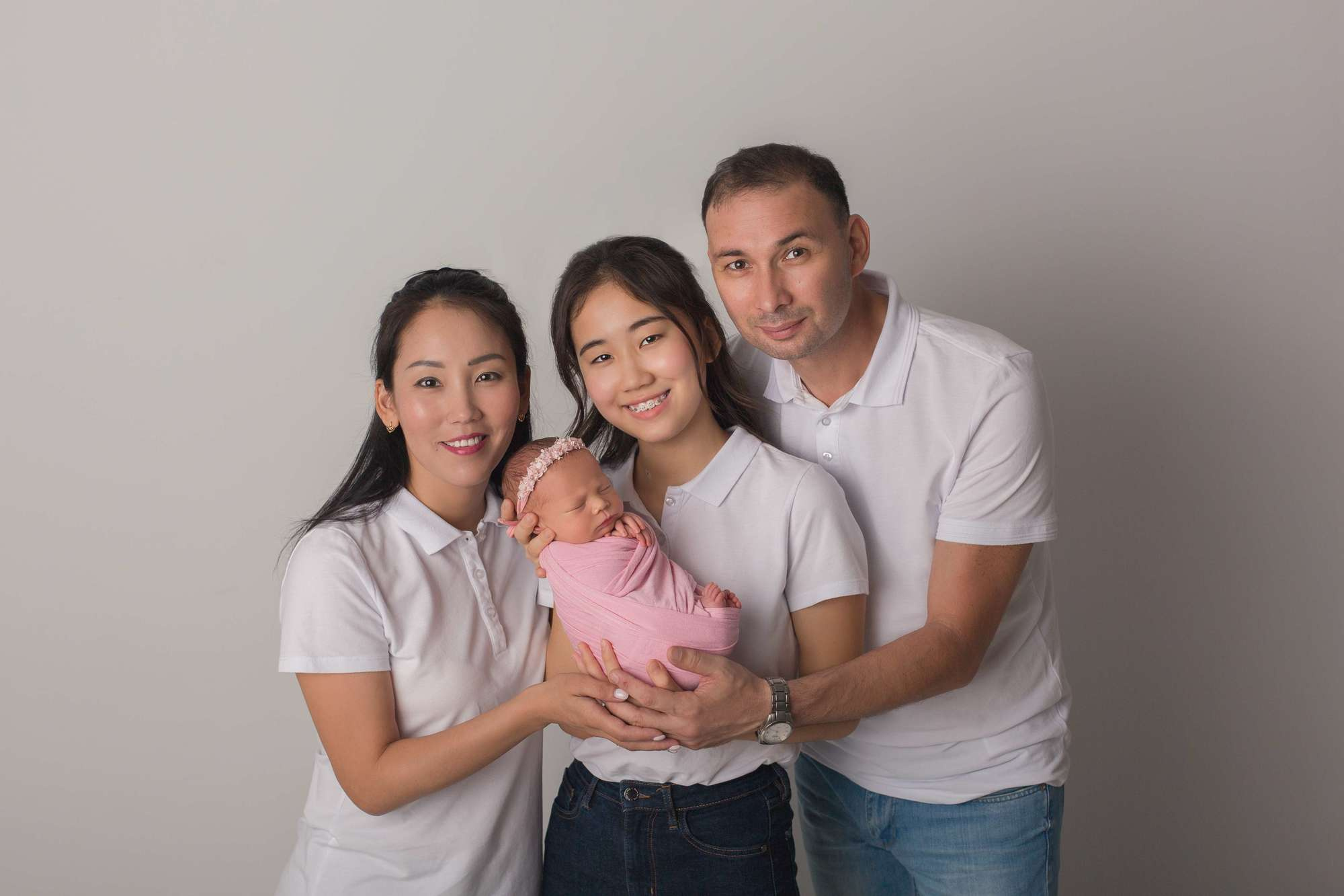 Семья. Фотограф беременности, новорождённых и деток до года в Актау