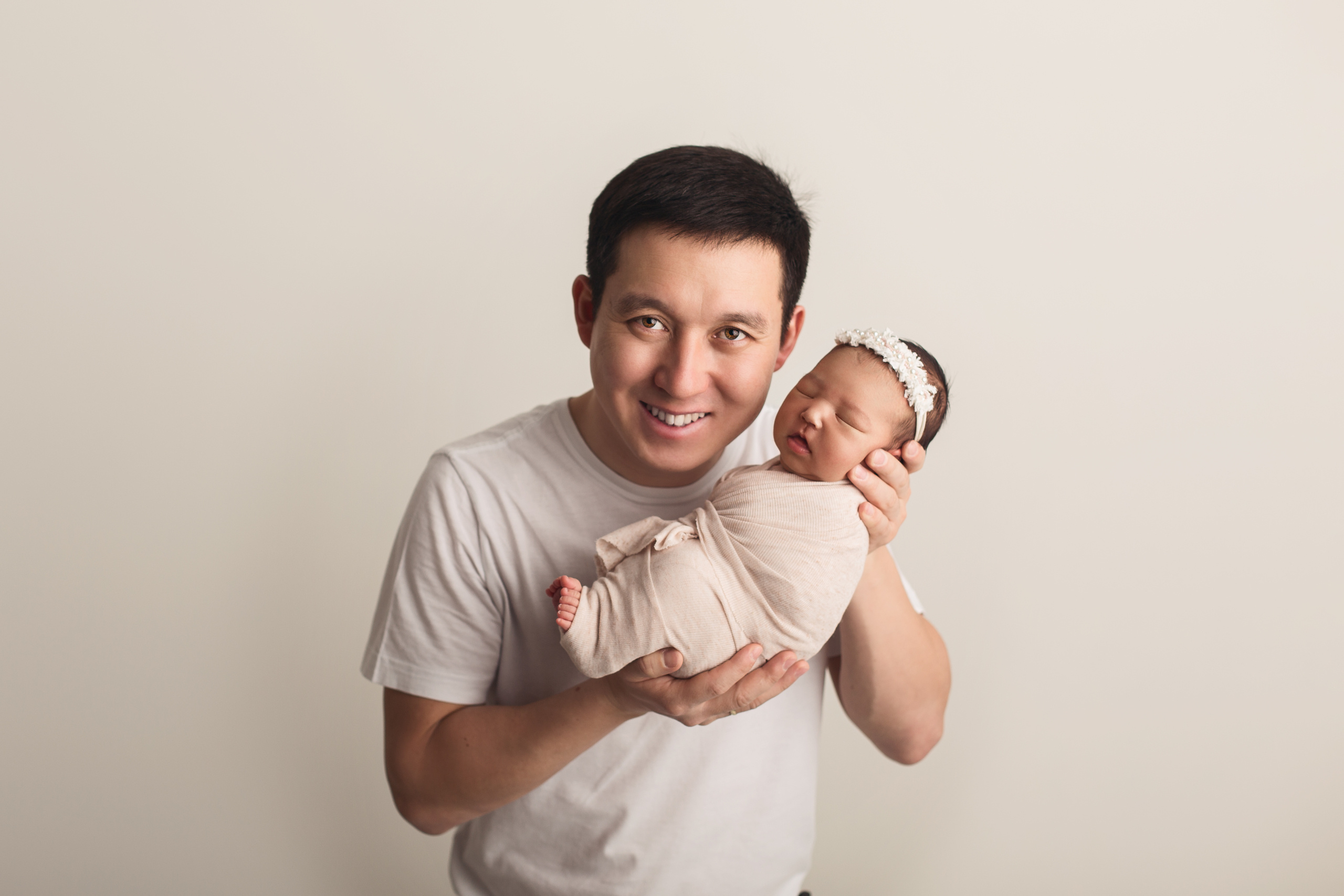 Семья. Фотограф беременности, новорождённых и деток до года в Актау