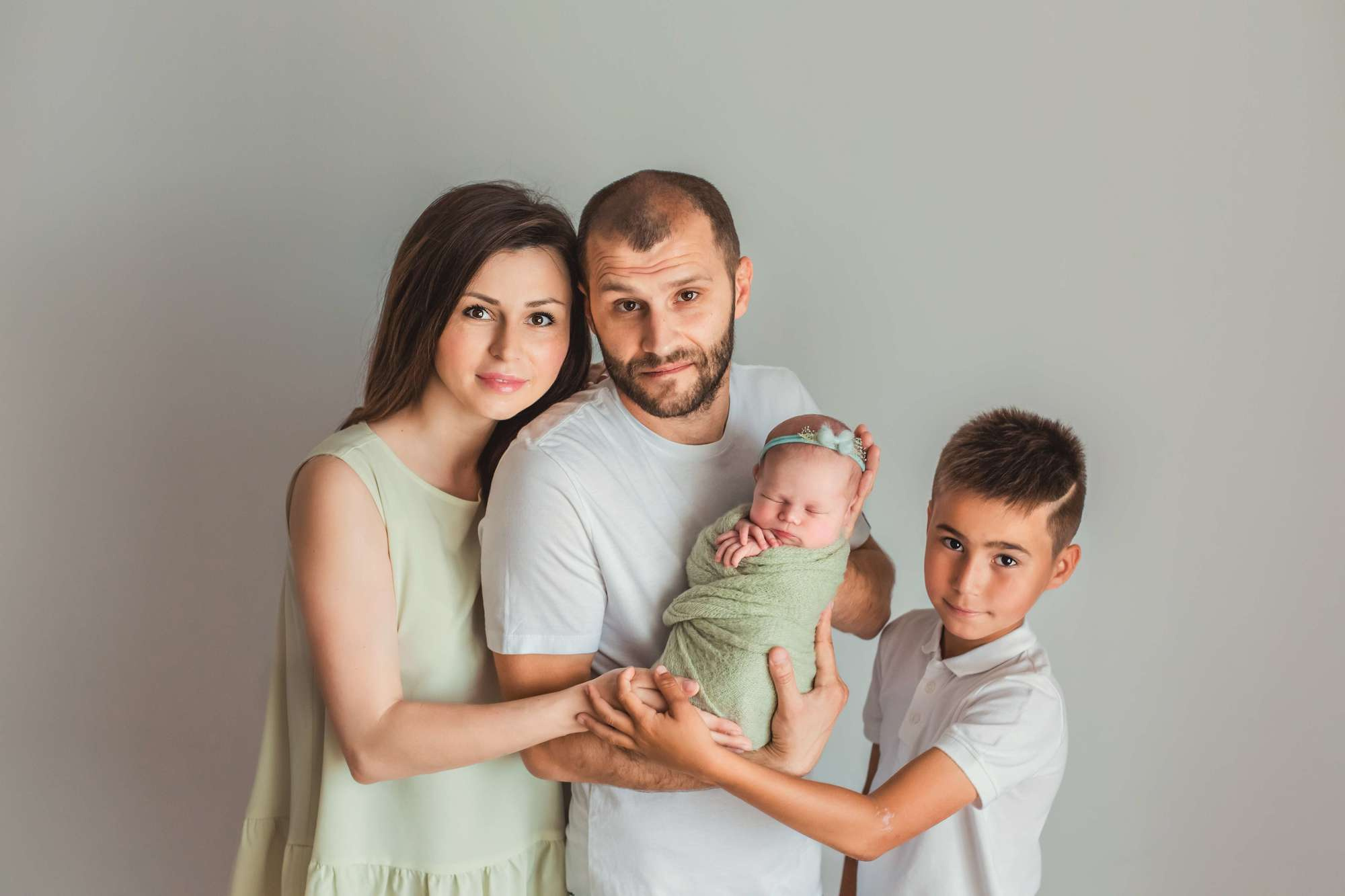 Семья. Фотограф беременности, новорождённых и деток до года в Актау