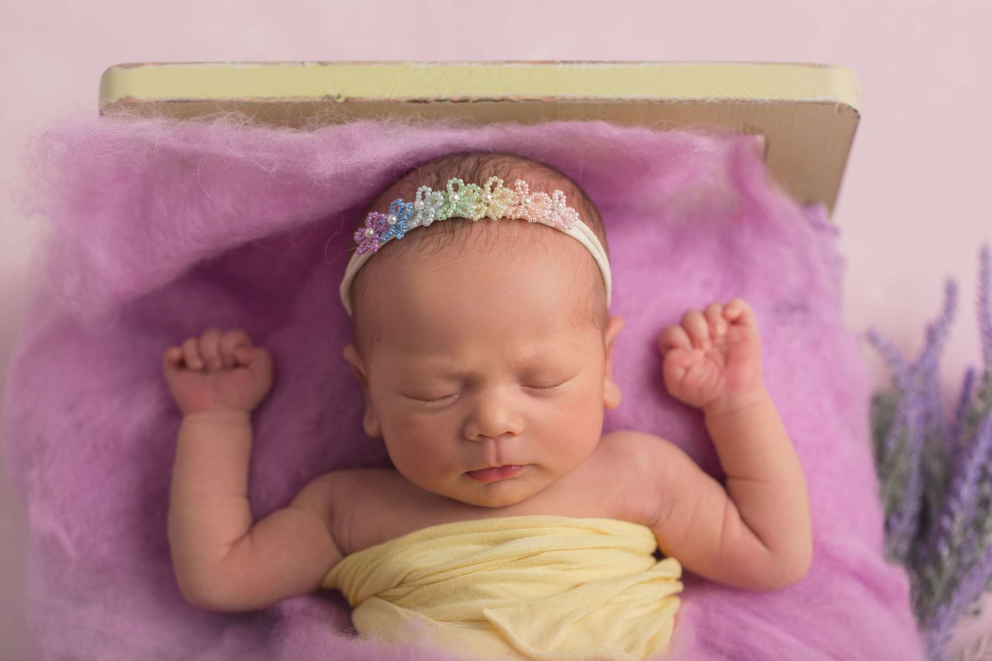 Девочки. Фотограф беременности, новорождённых и деток до года в Актау