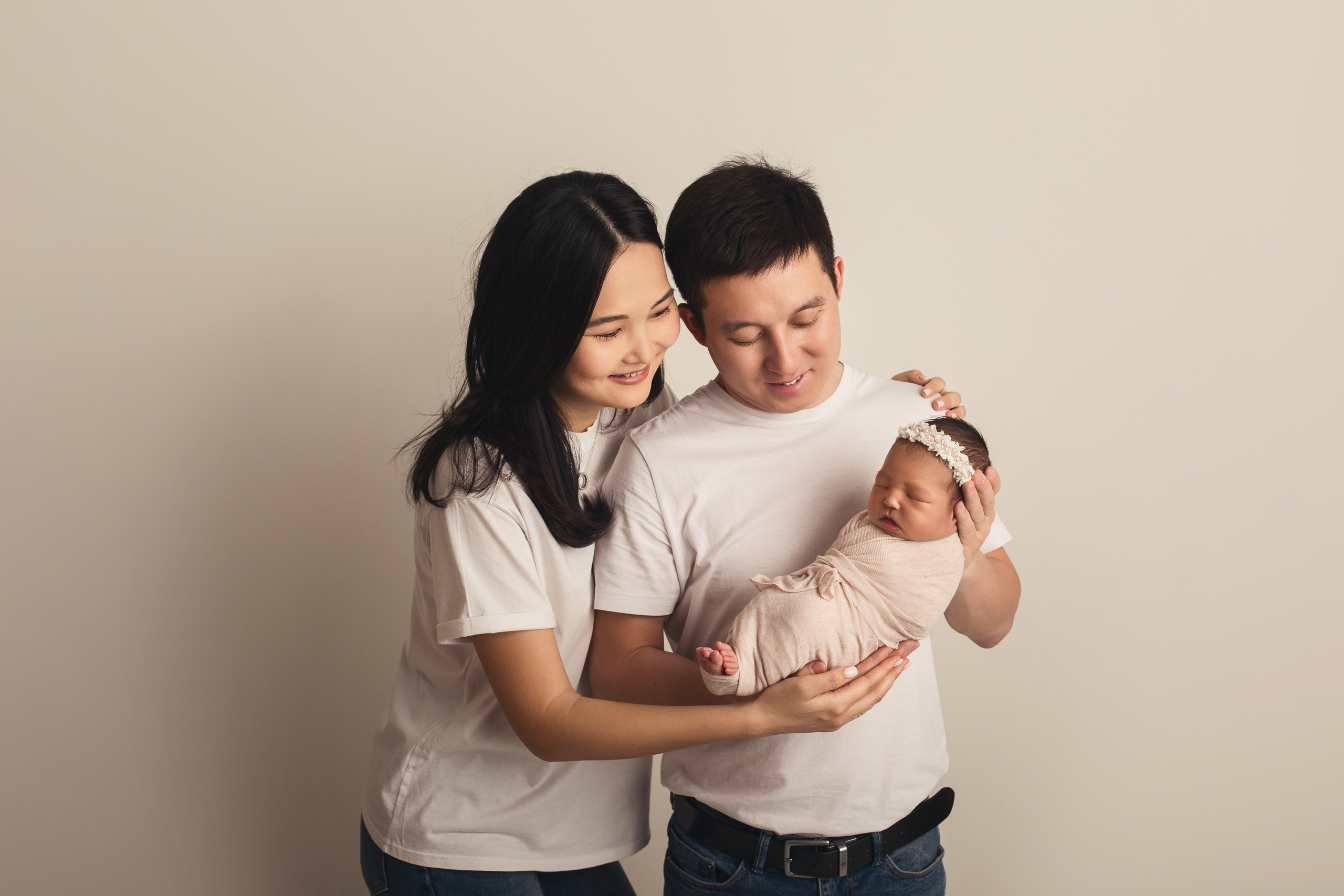 Семья. Фотограф беременности, новорождённых и деток до года в Актау