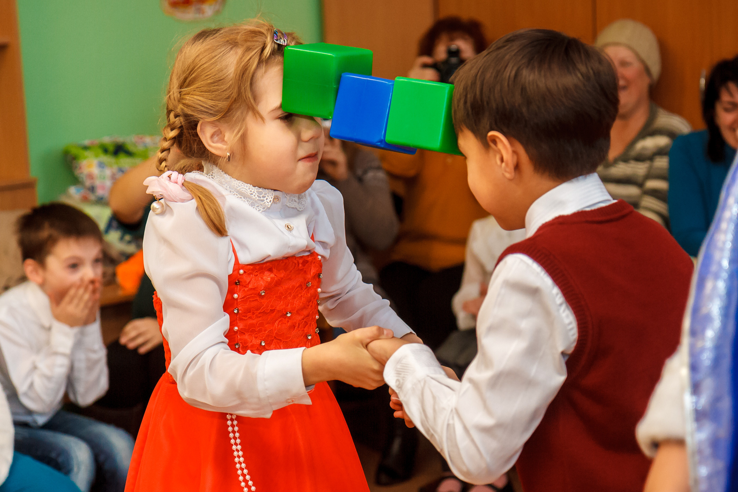 Новогодний праздник в классе. Фотографиня Мария Дикова
