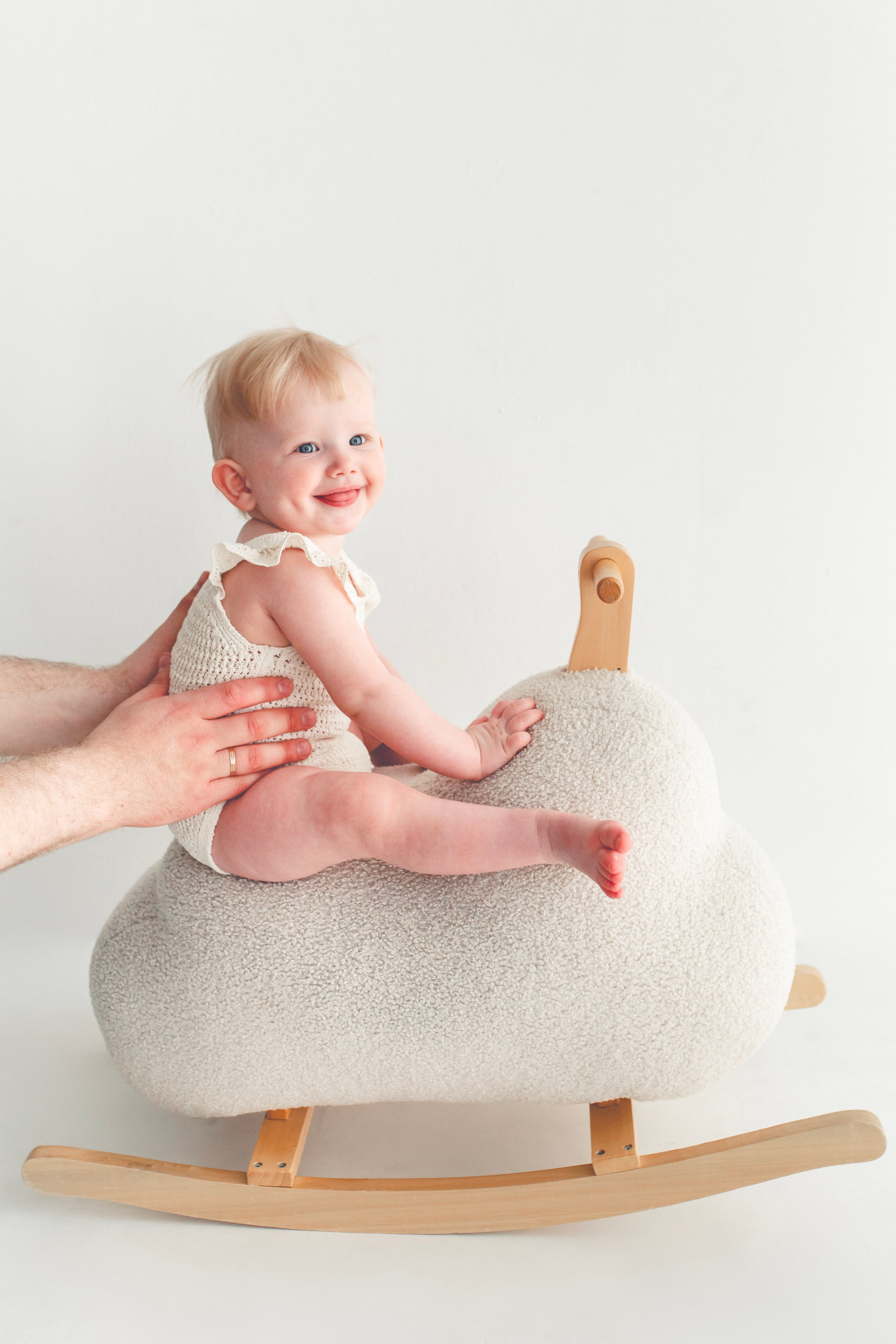 Семейная фотосессия на годик. Семейный и детский фотограф в Самара Егорова Ирина