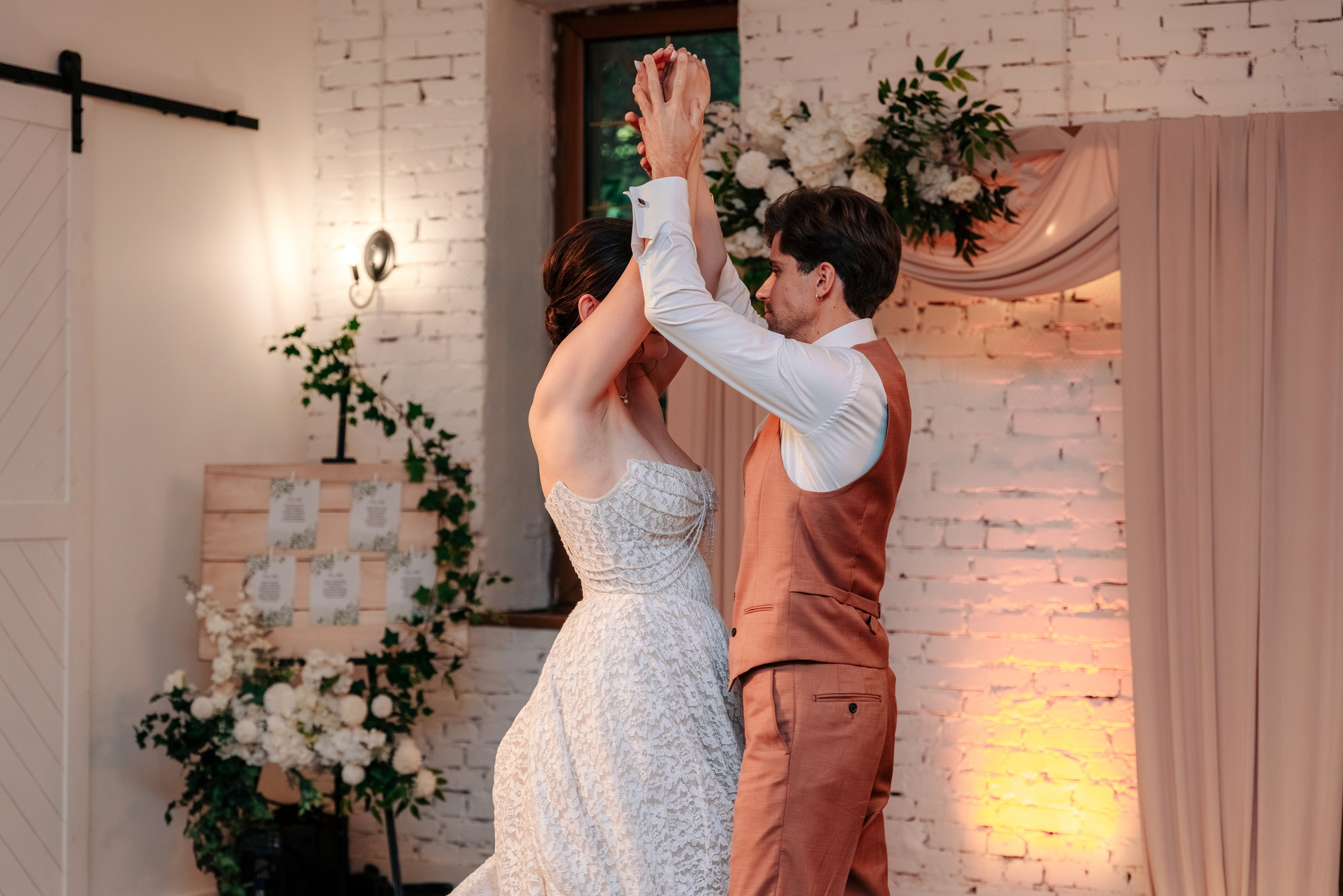 Дарья и Олег | Москва. Свадебный фотограф Анастасия Лебедикова Москва