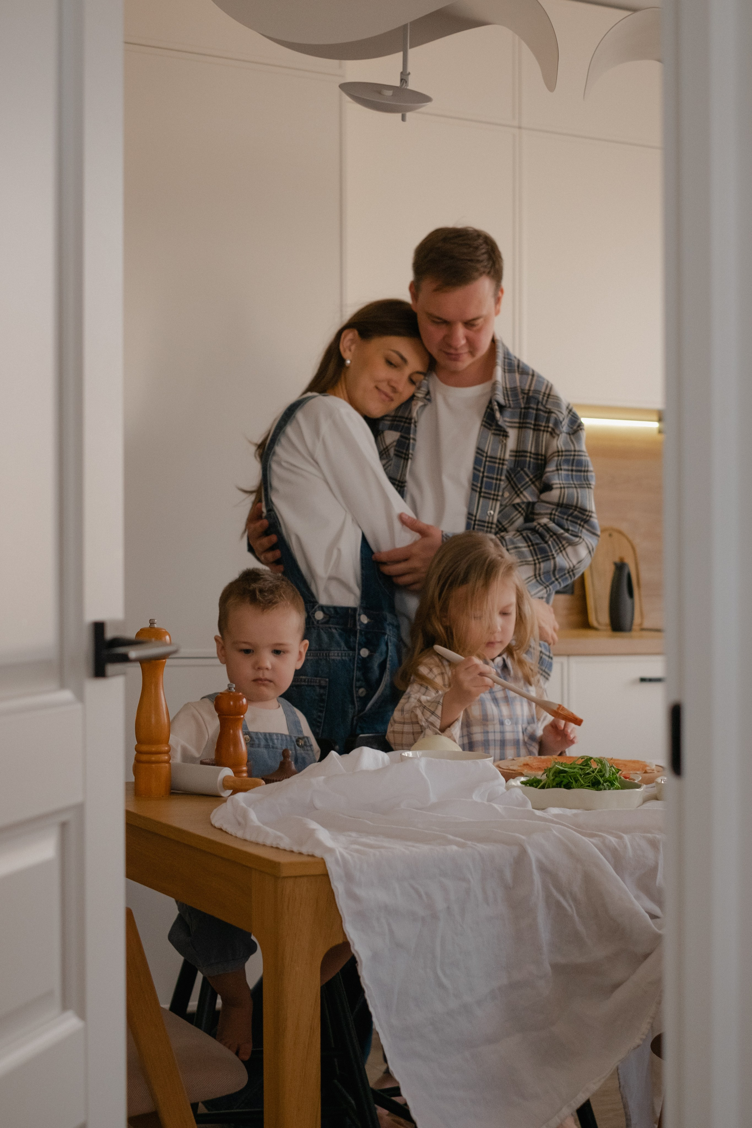 Элла, Кирилл, Алиса и Даниил | домашняя съемка. Фотограф в Новосибирске Диана Ильиных