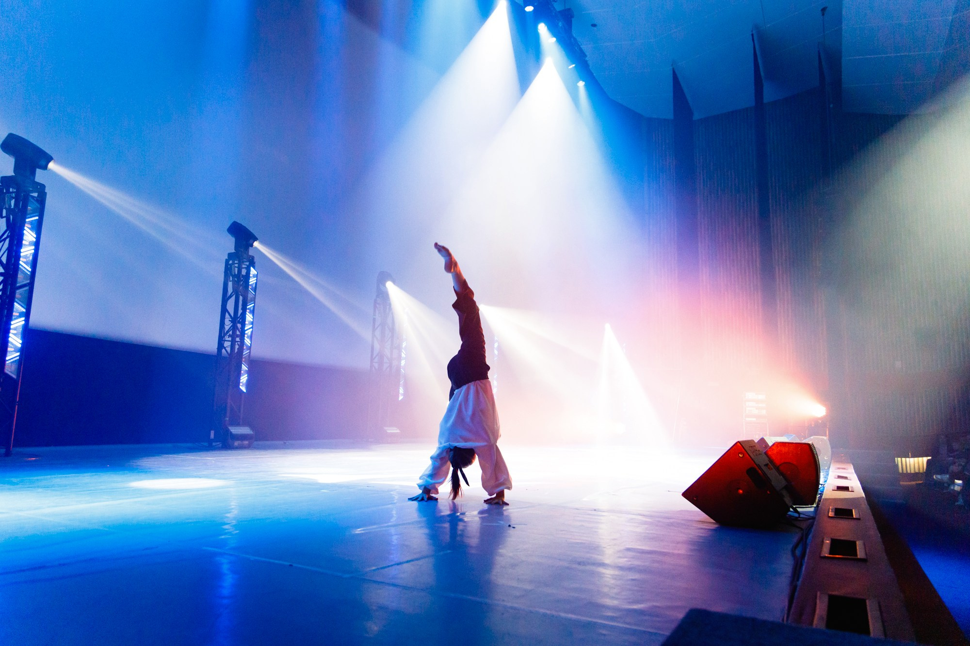 Отчётный концерт танцевальной студии «Make Me Dance». Бизнес фотограф в Новосибирске Александр Рощин