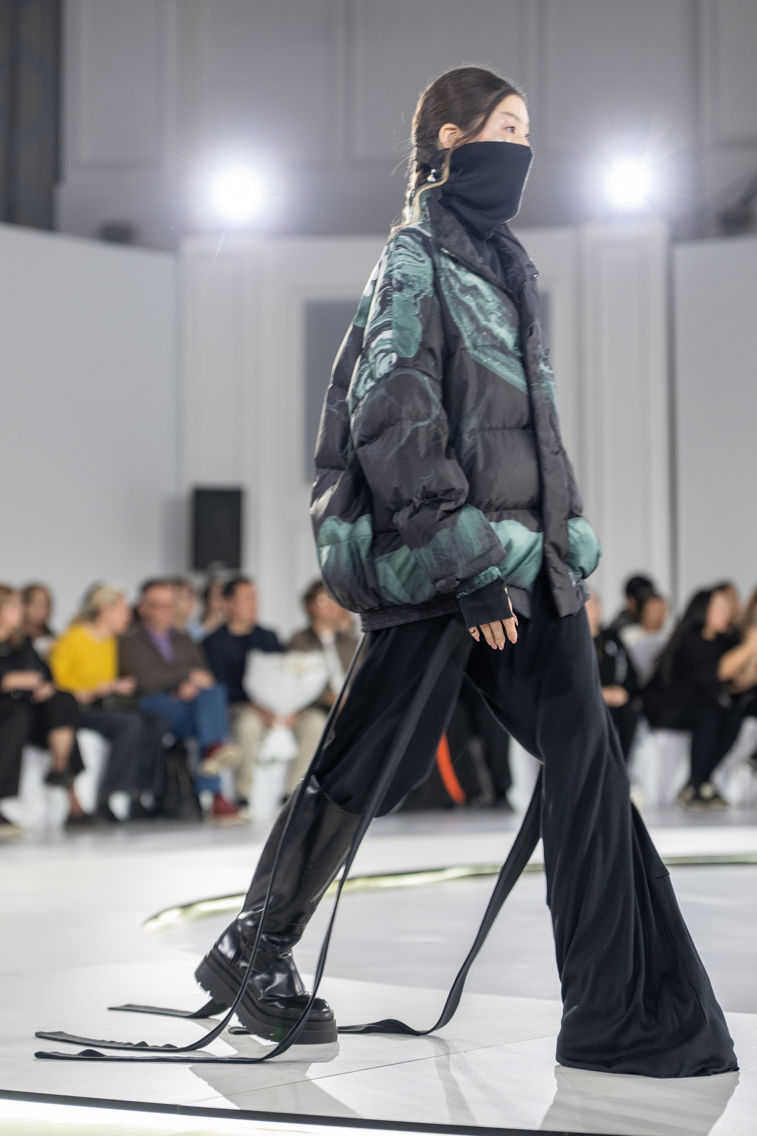 Брэнд Yang Lain. Сайт Алматинского НЮ АРТ, будуар и фэшн фотографа Дениса Карпенко