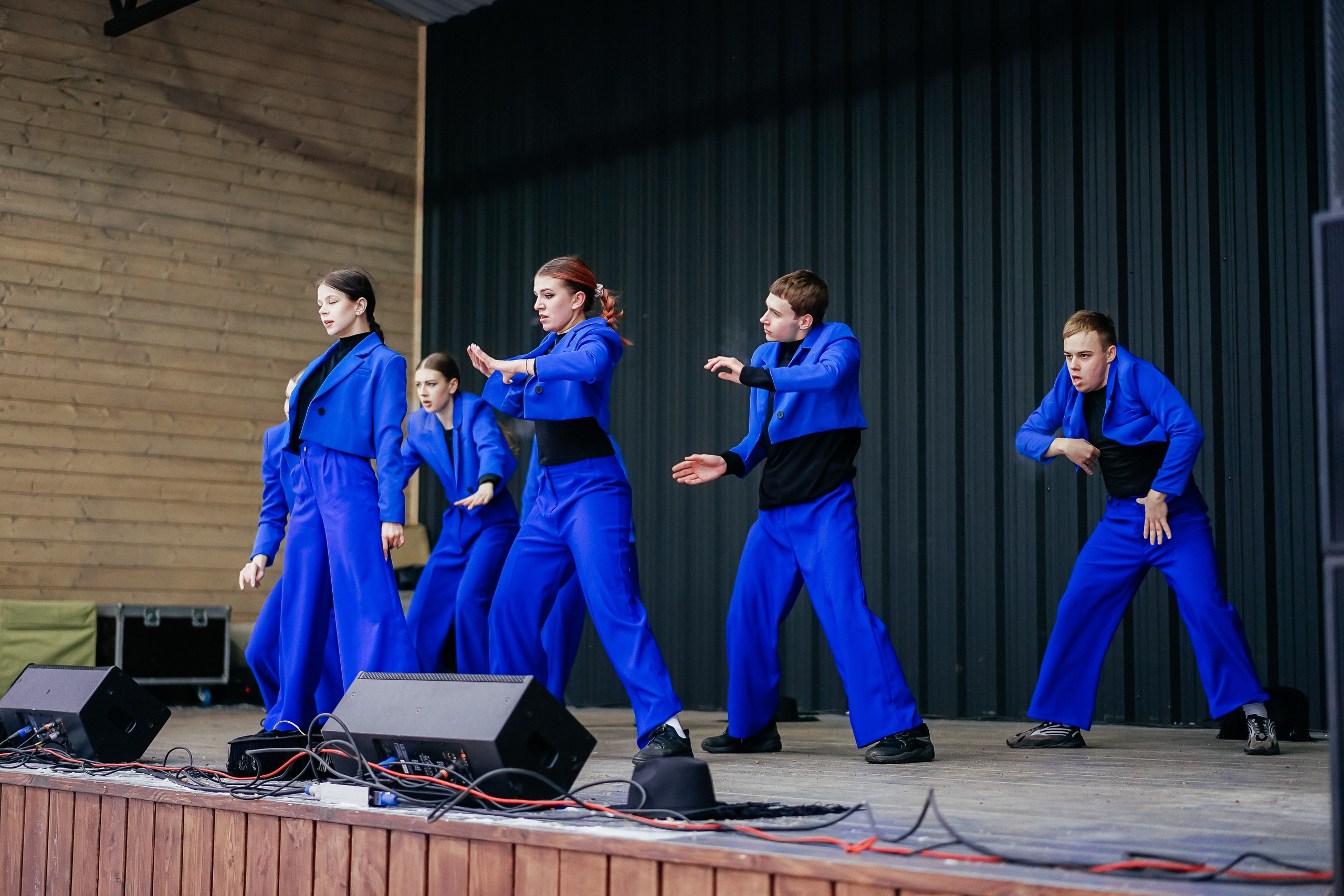 «Предновогодний переполох» Лопатинский сад, 14.12.2024. Фотограф и видеограф Смоленск | Студия Цезарь