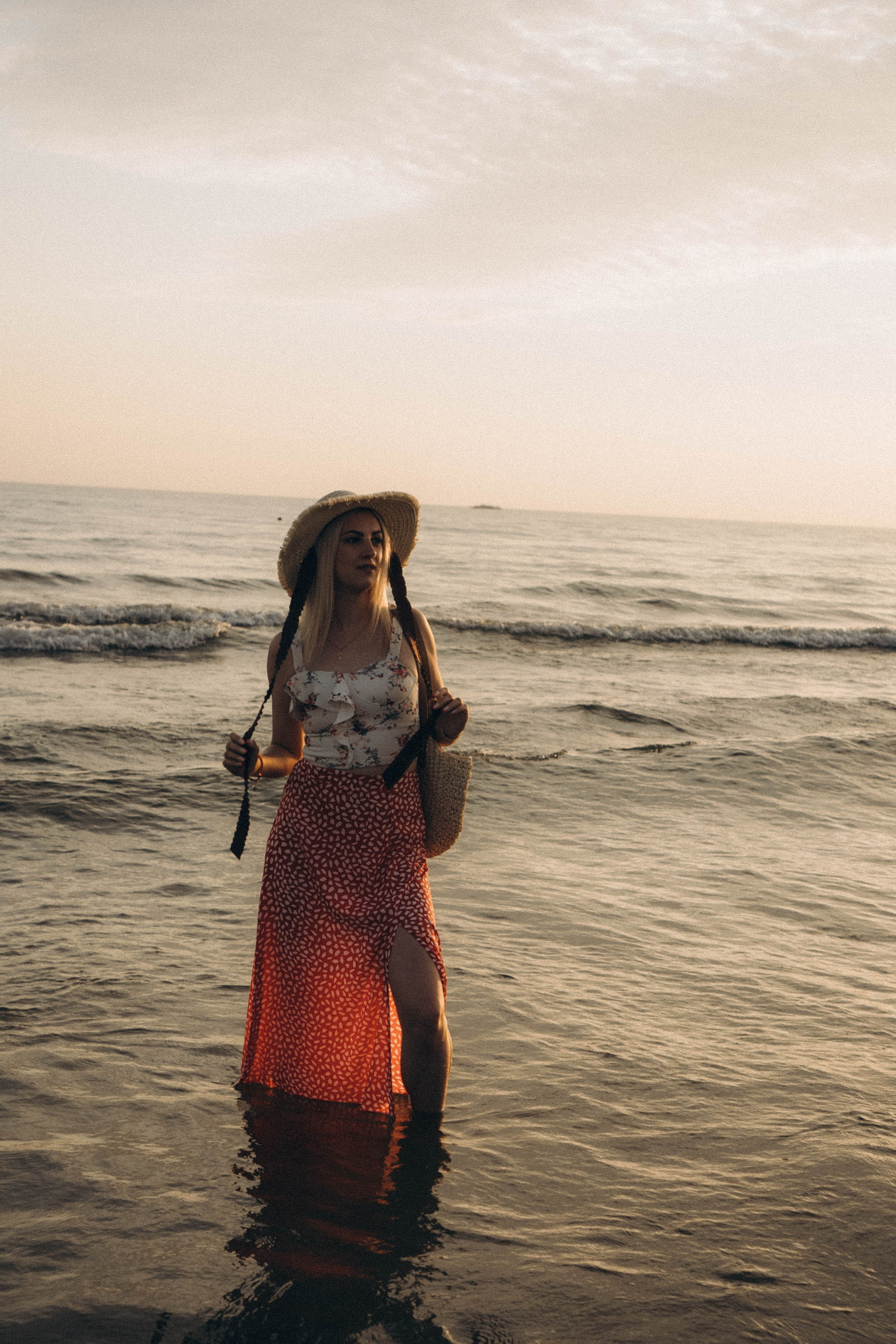 Июльский вечер на берегу черного моря. Профессиональный фотограф, Санкт-Петербург — Виктория Богомолова