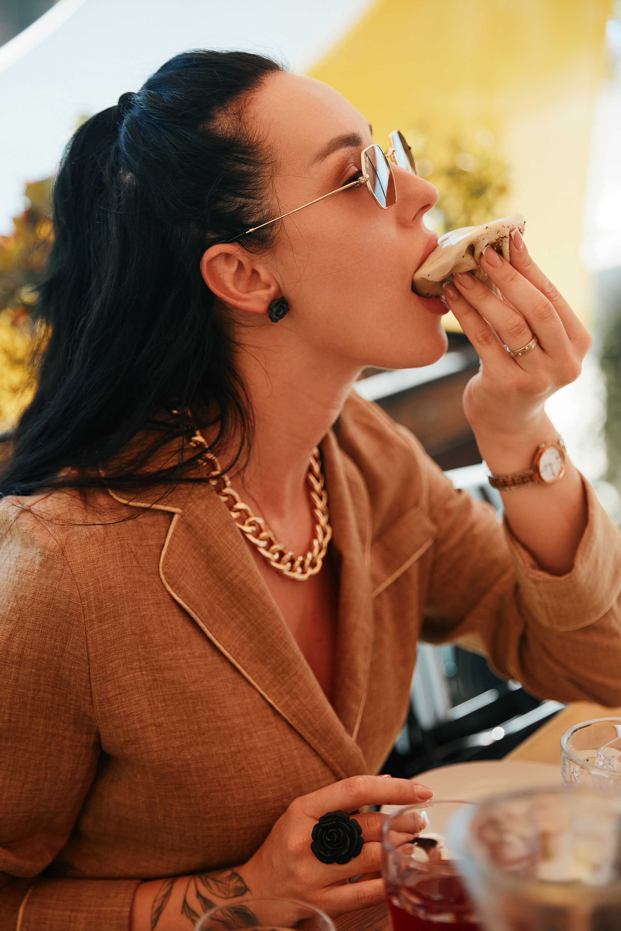 Терраса и завтраки в Старик Хинкалыч ТЦ Сыр 09.07. Свадебный репортажный фотограф краснодар максим дремов дрёмов фотосессия студия цена