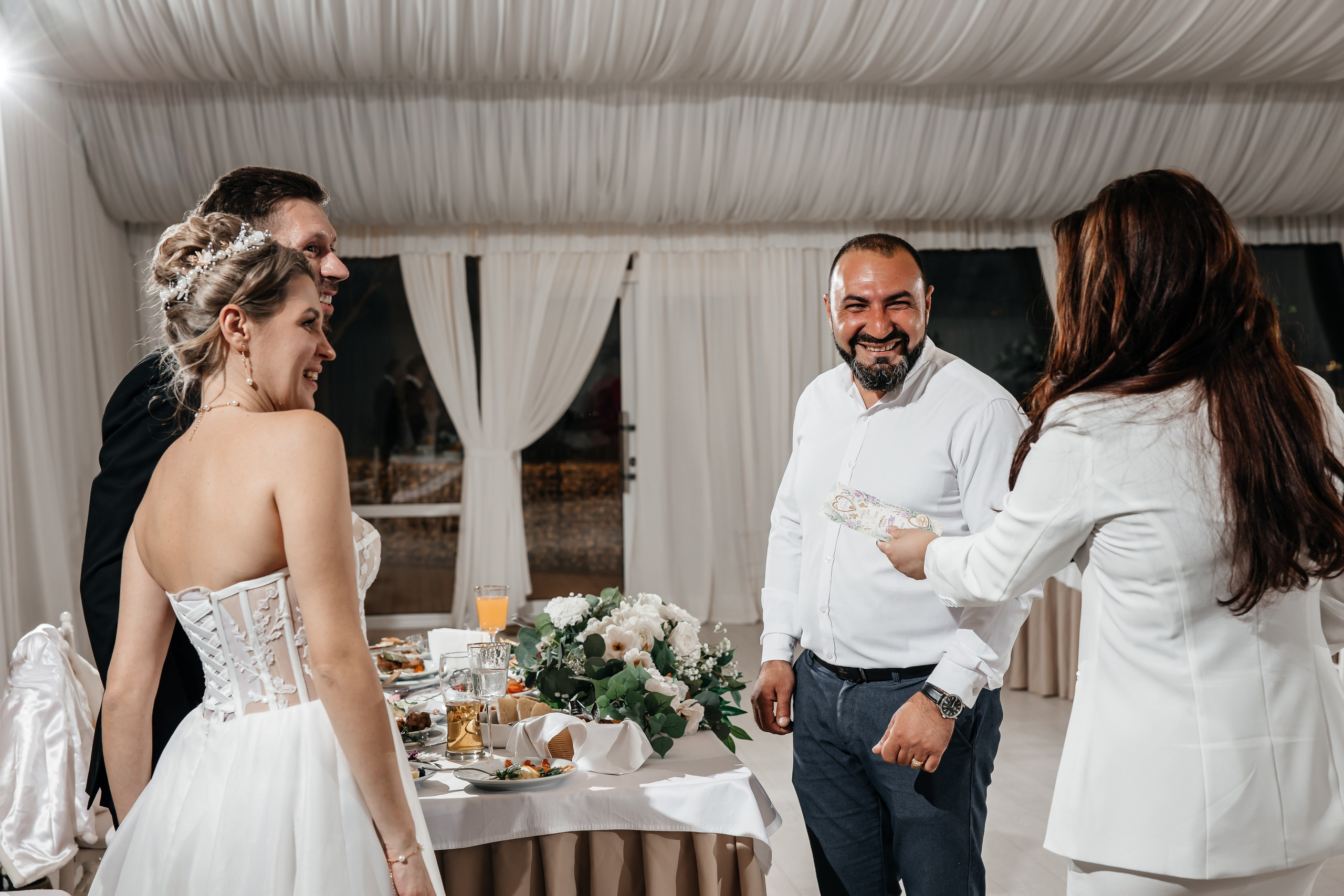 Анонс свадьбы для Ильи и Виктории. Теплый Крымский март. Свадебный фотограф в Крыму и Севастополе Ольга Баскакова