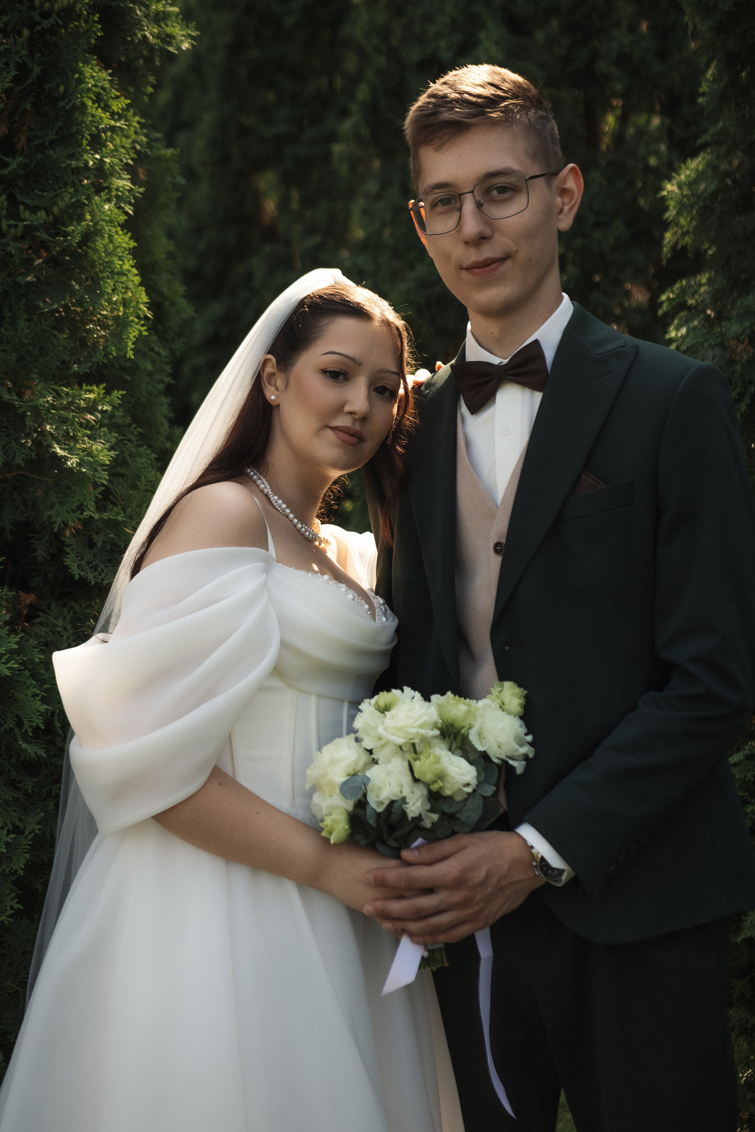 Арина и Александр Ботанический сад, ЗАГС Центральный. Фотограф Новосибирск