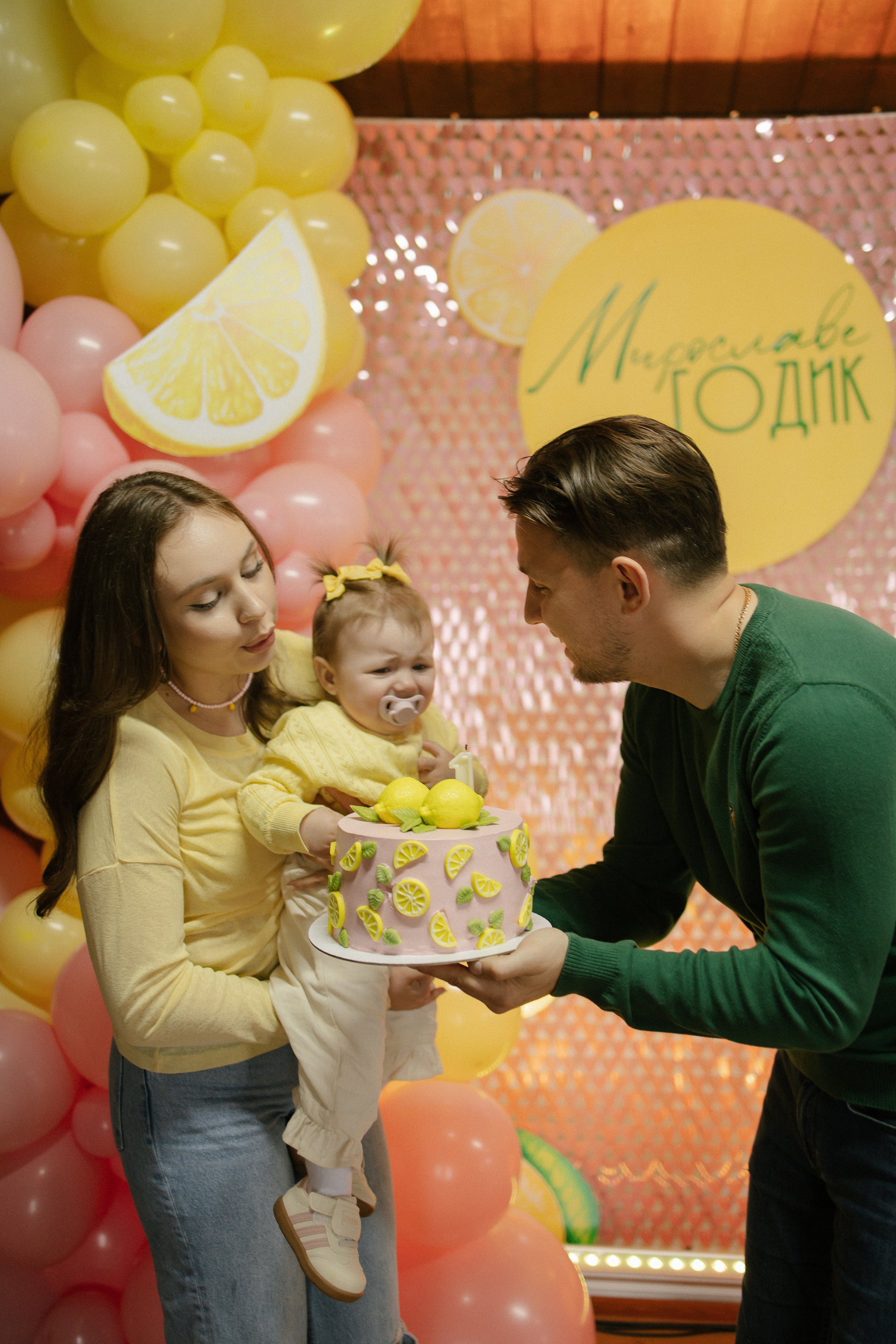 Мире 1 годик. Свадебный и семейный фотограф в Краснодаре/Геленджике/Сочи/Санкт-Петербурге
