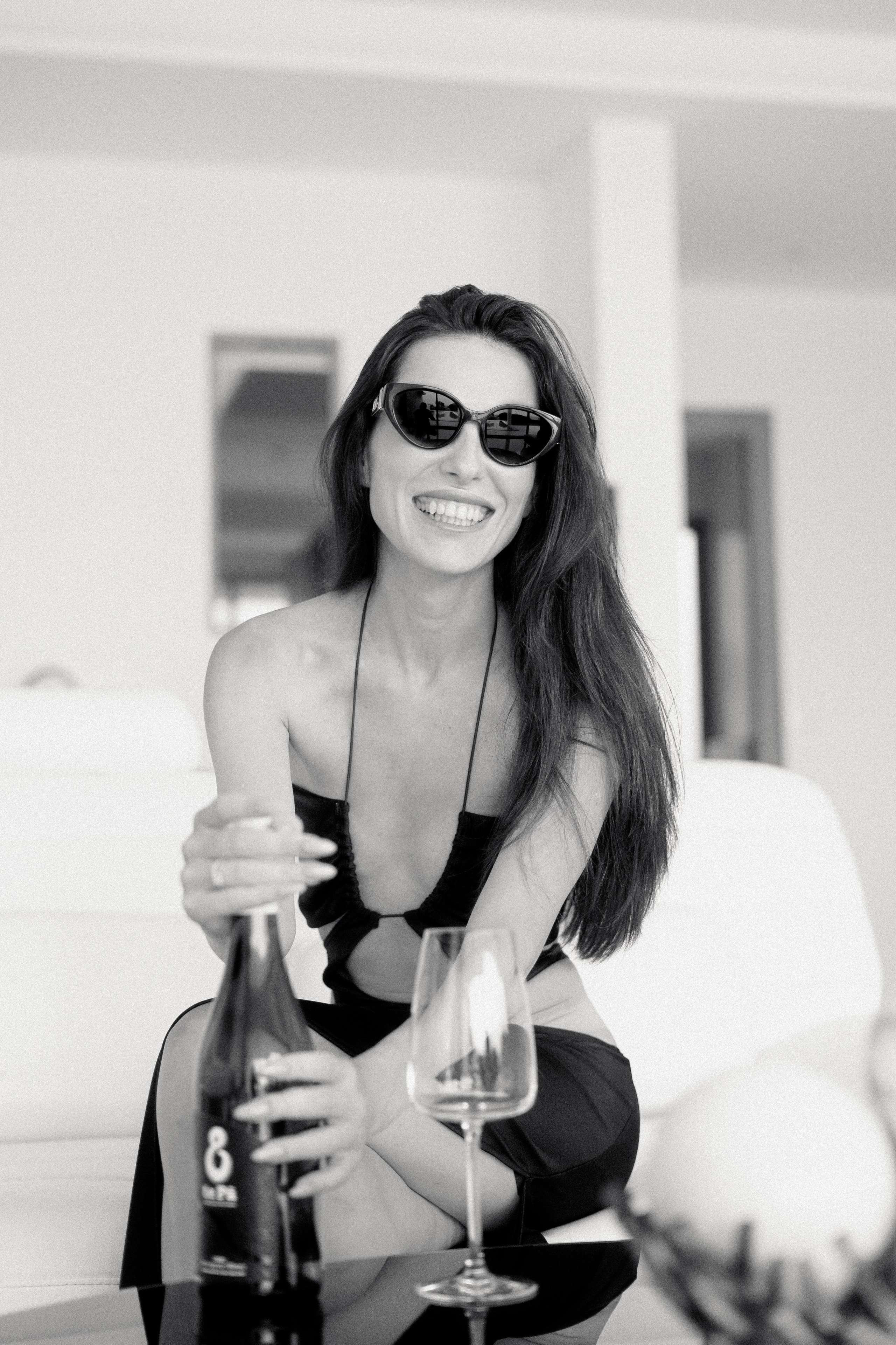 Эмоциональный портрет на Пхукете — искусство вашего образа, эмоций и красоты в виде индивидуальной фотосессии. Ян Долматов — фотограф, видеограф и продюсер на Пхукете, Таиланд