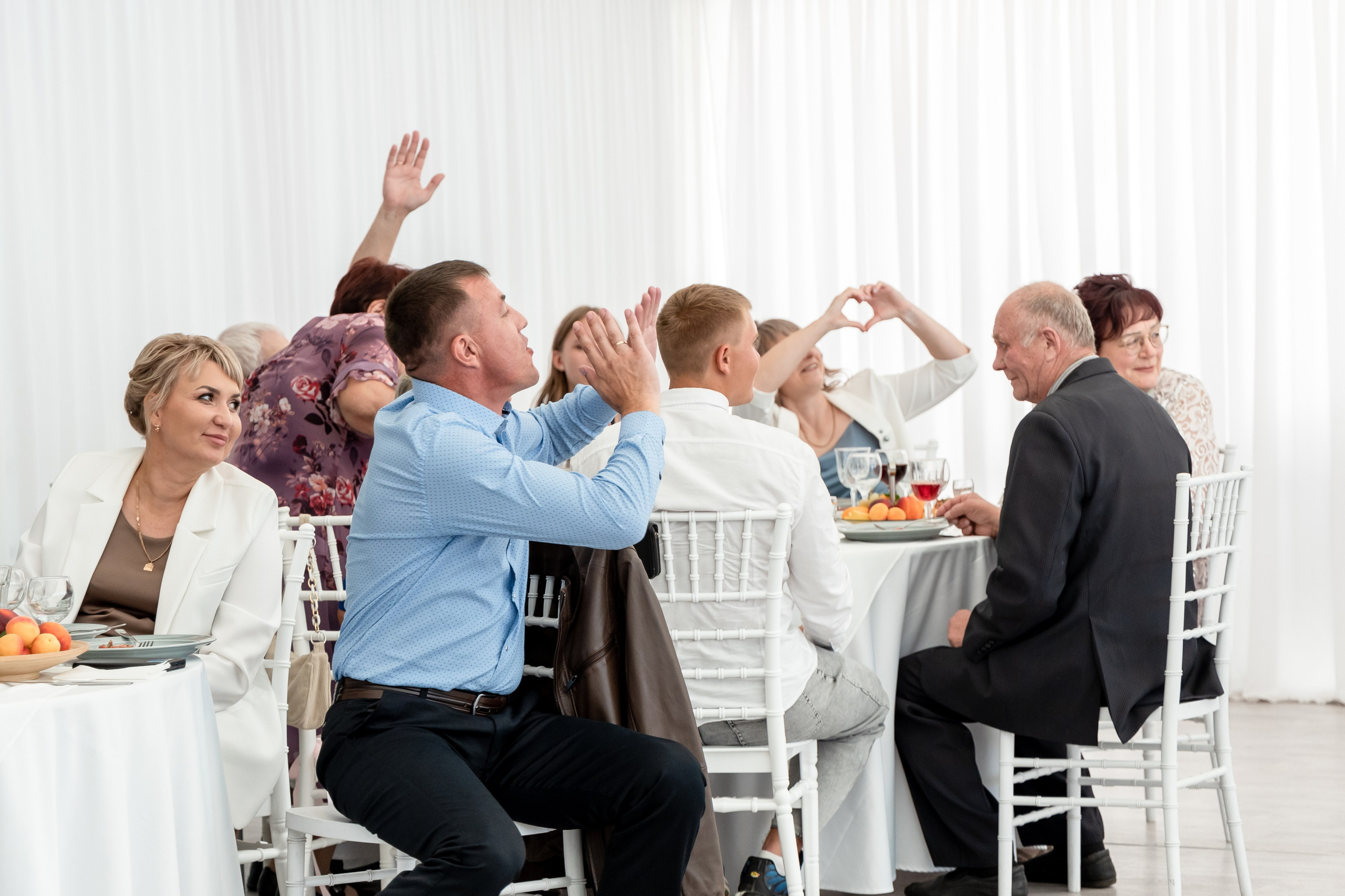 Ксения и Антон (полный день). Фотограф в Барнауле Юлия Садвокасова