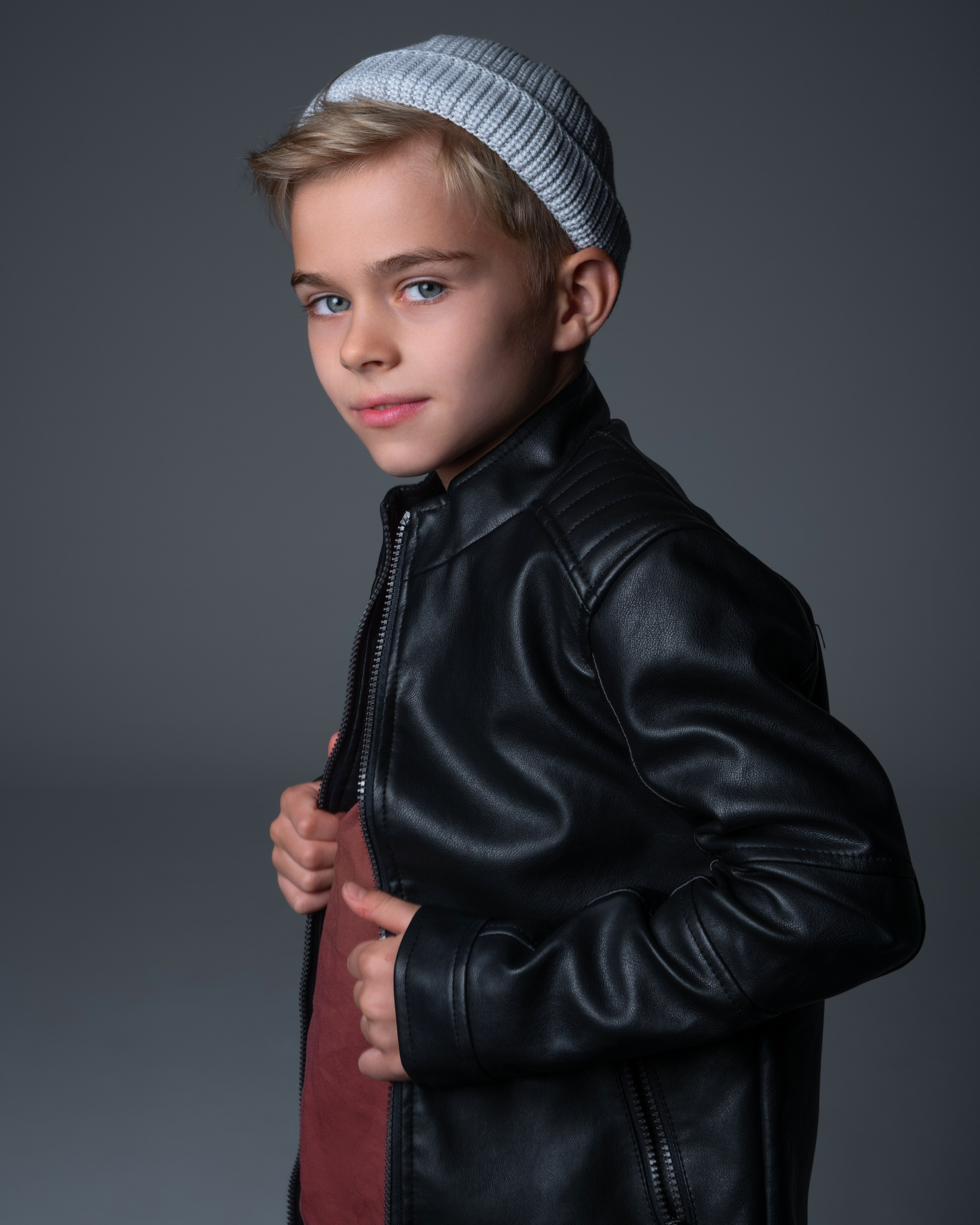 Иван. Фотограф Москва Виктория Вишневская актерское / модельное портфолио