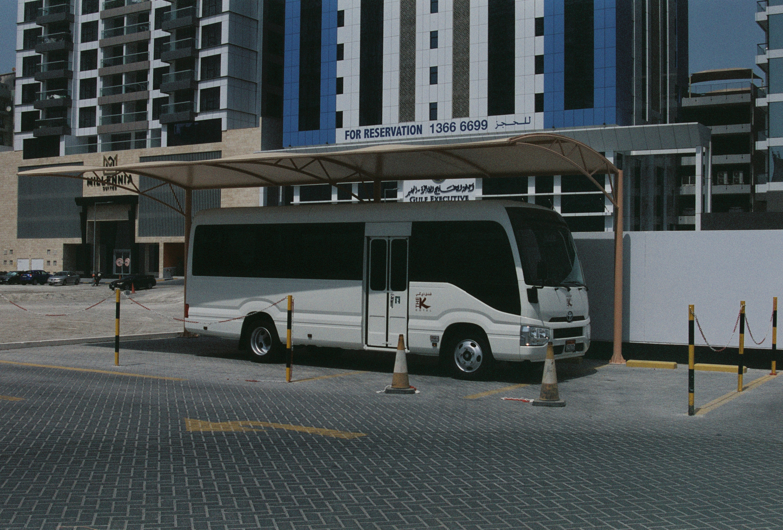 MALDIVES&BAHRAIN. ANNA — PHOTOGRAPHER