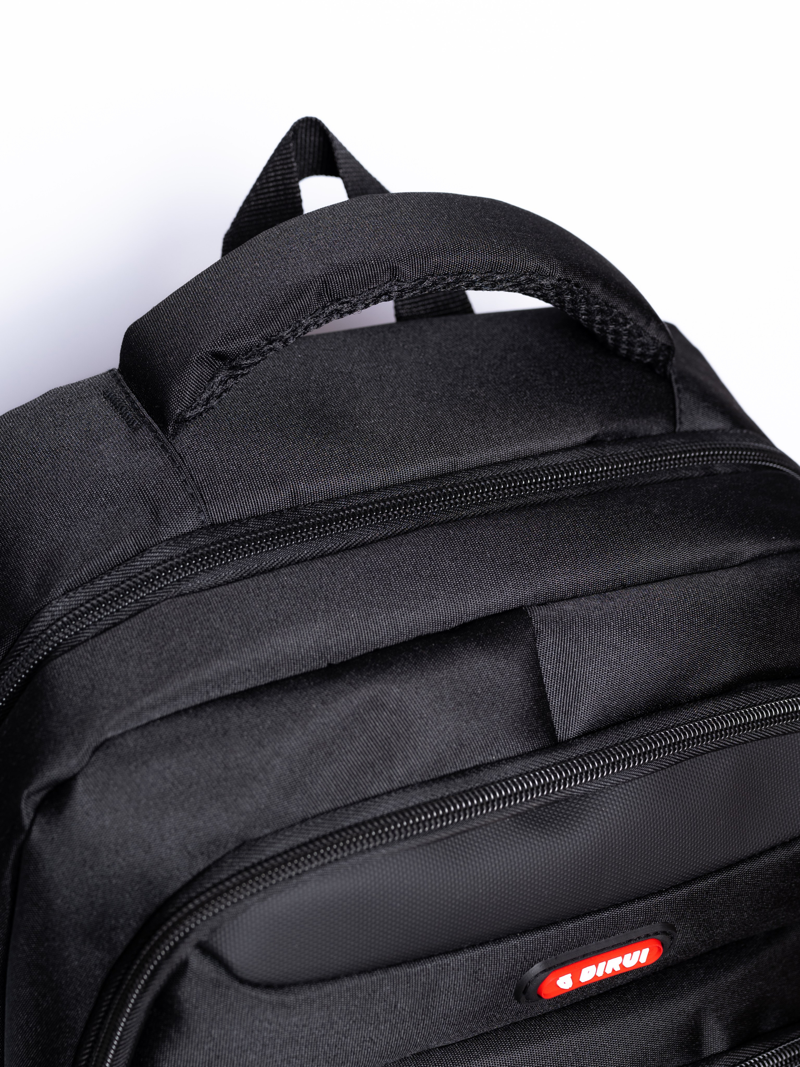 Рюкзаки. Предметный фотограф, фото для маркетплейсов Пятигорск, КМВ