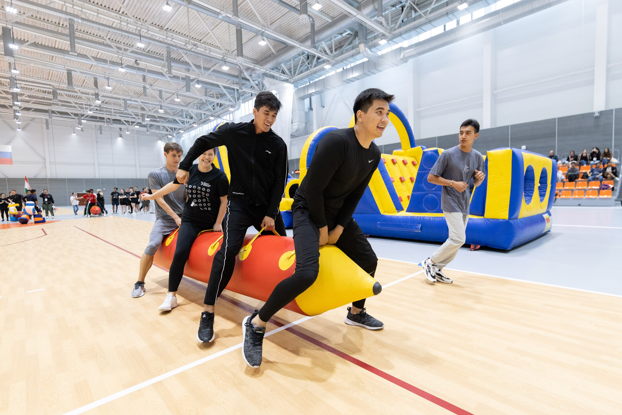 Большие гонки Летнего Университета. Фотограф Родион Нарудинов