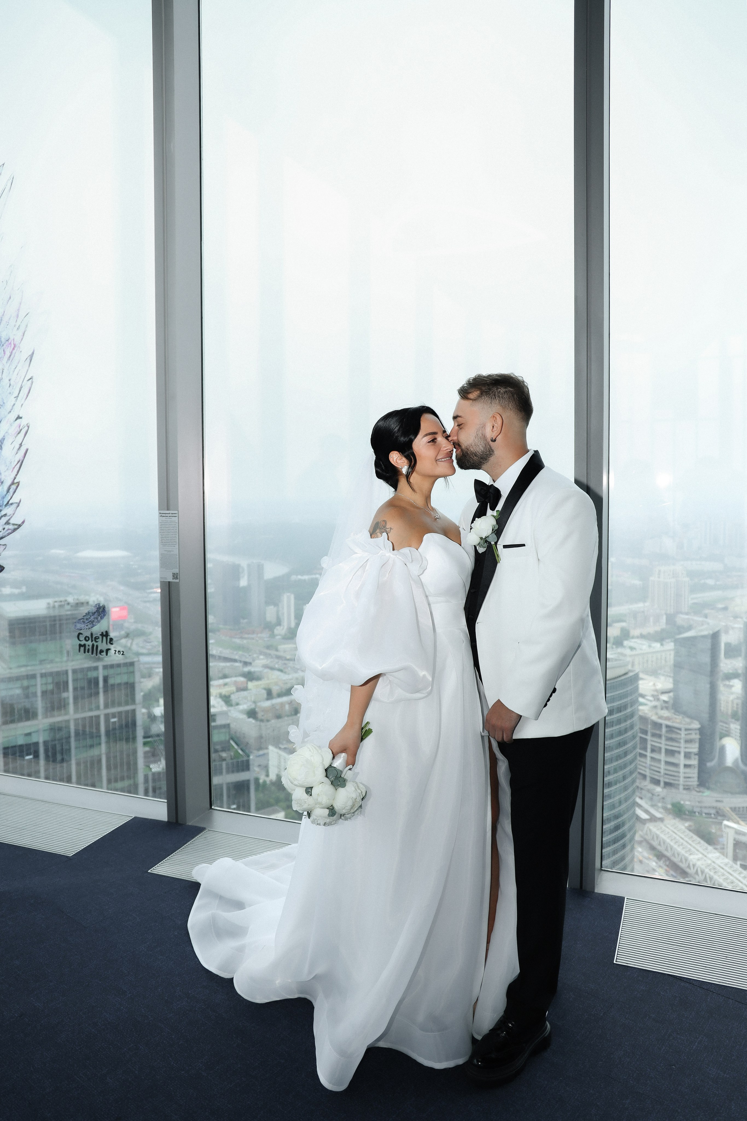 Т. + А. Роспись в Сити, прогулка по набережным Москвы. Семейный и lovestory фотограф в Москве Светлана Коняхина