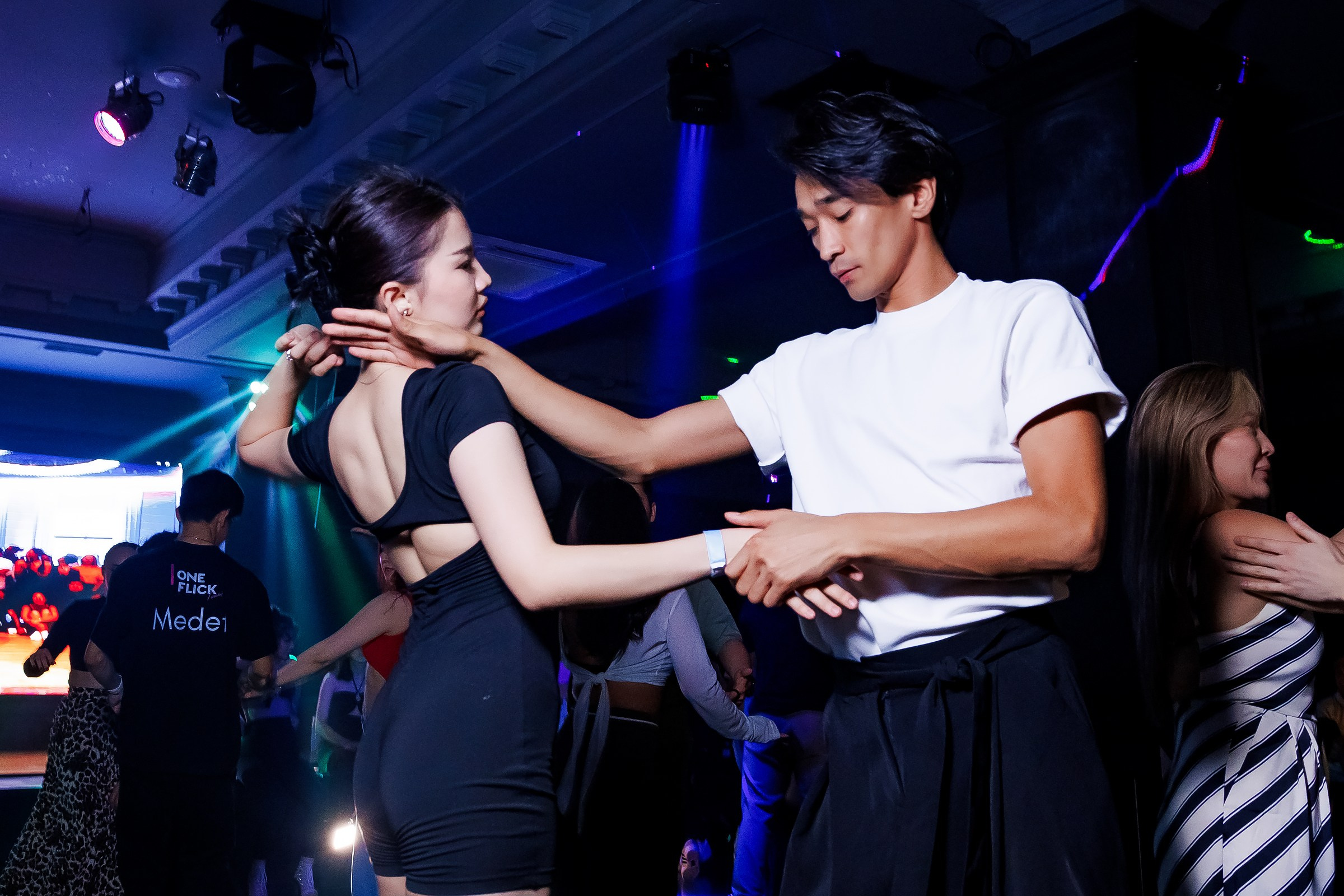 Bachata Party Hola Dance. Репортажный фотограф в Алматы Каюпов Сержан