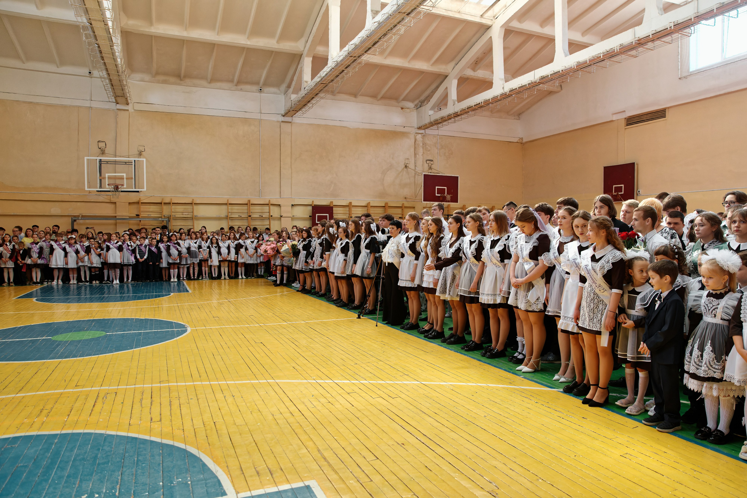 Последний звонок Школа № 42. Семейный фотограф — Макс Белогрудов