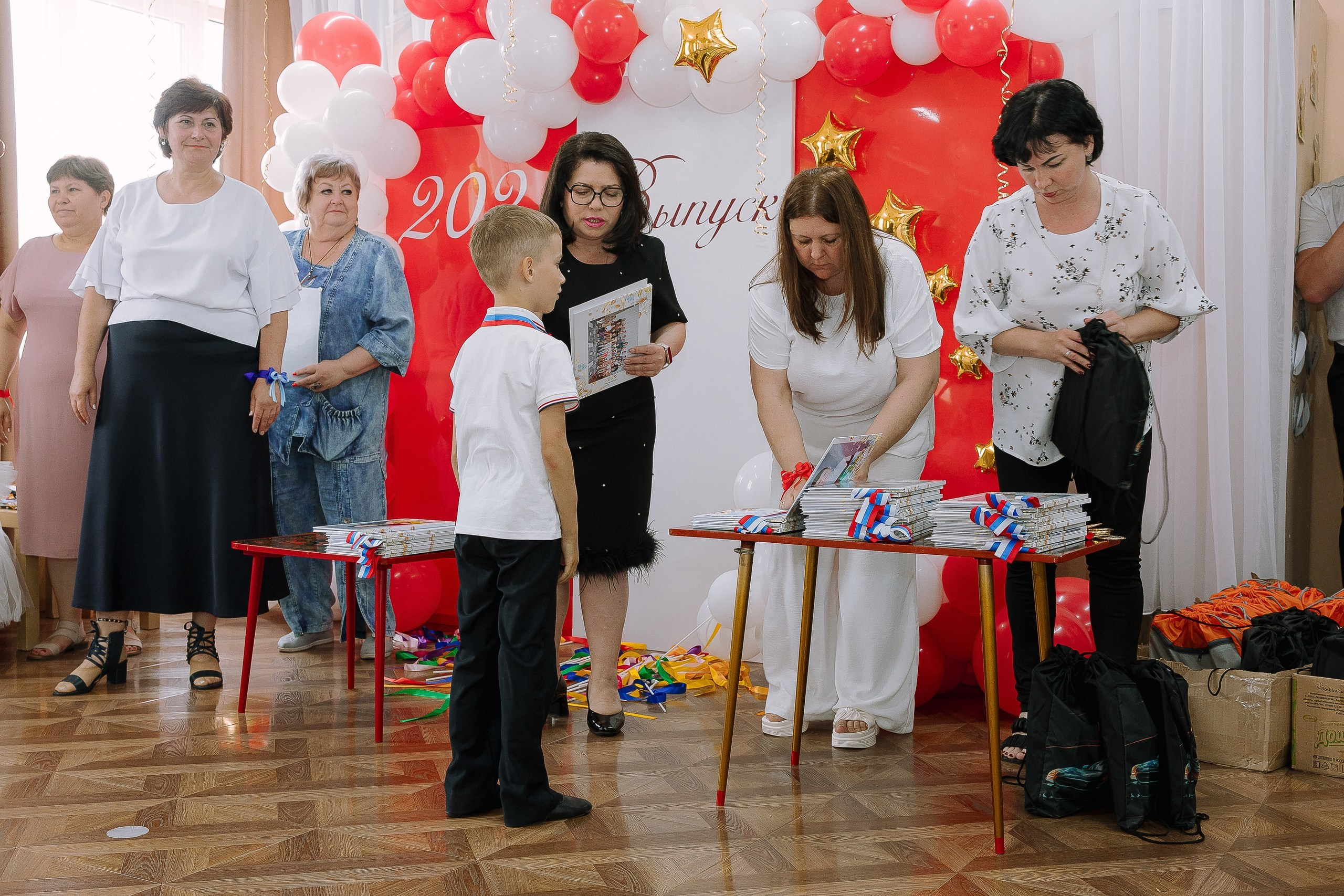 Выпускной в ДС 26. Выпускные альбомы Натальи Бутко: Новороссийск, Анапа, Геленджик