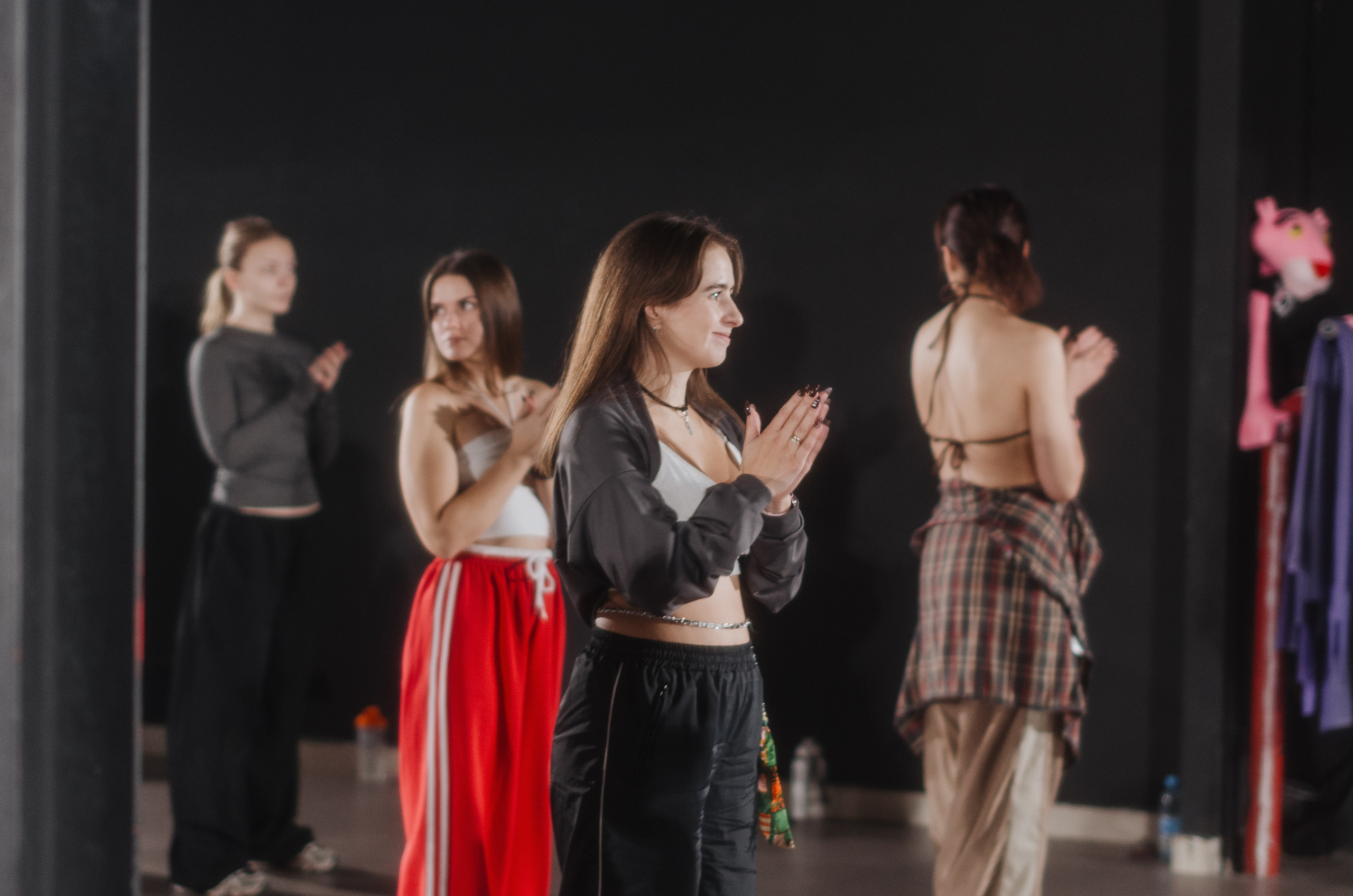 Мастер-классы по High Heels/Girly hip-hop от Оксаны ATTA. Денисова Аля — фотограф для парных съемок и индивидуальных историй в Барнауле