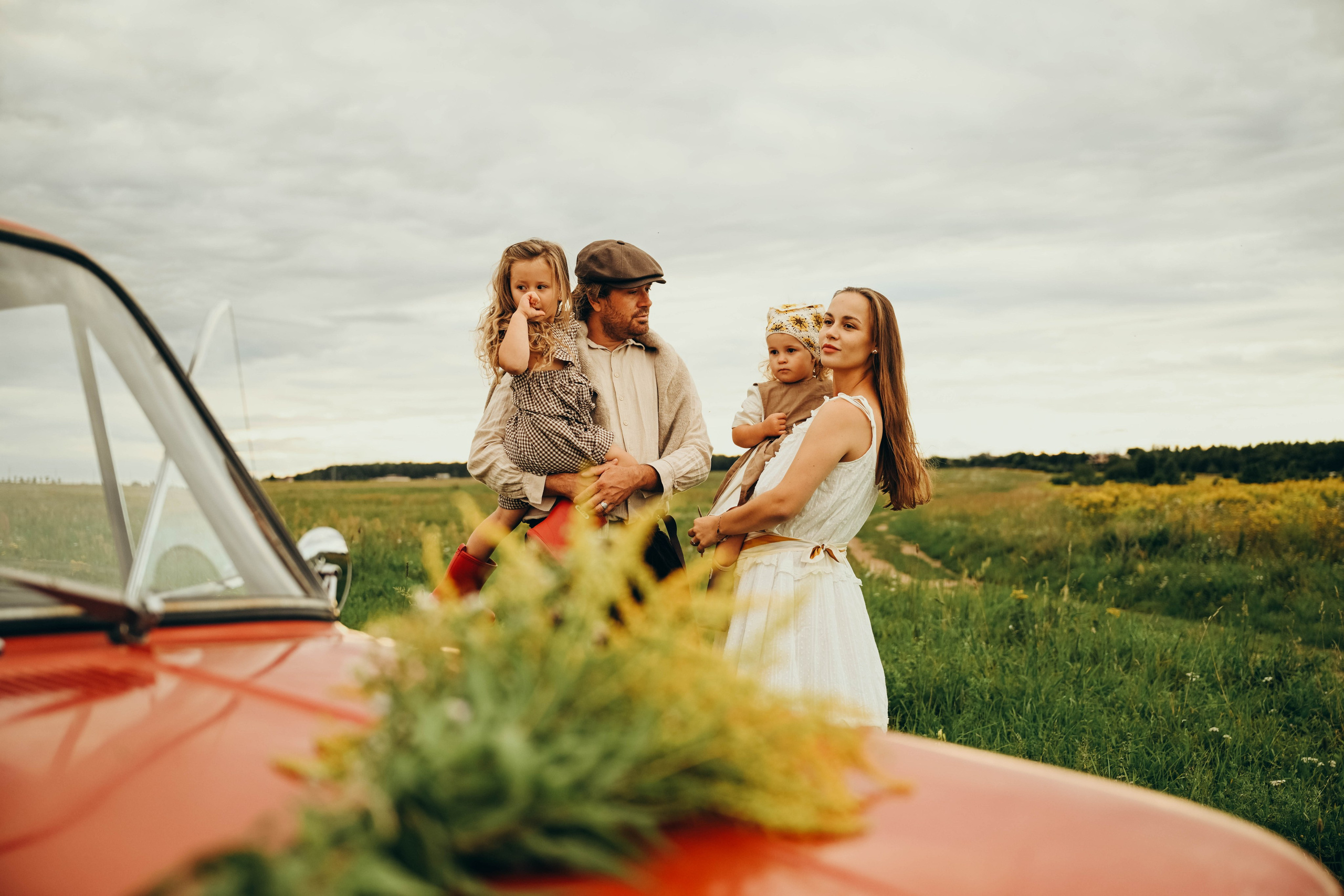 В поле. Семейный фотограф в Москве Люберцах Ирина Вронская