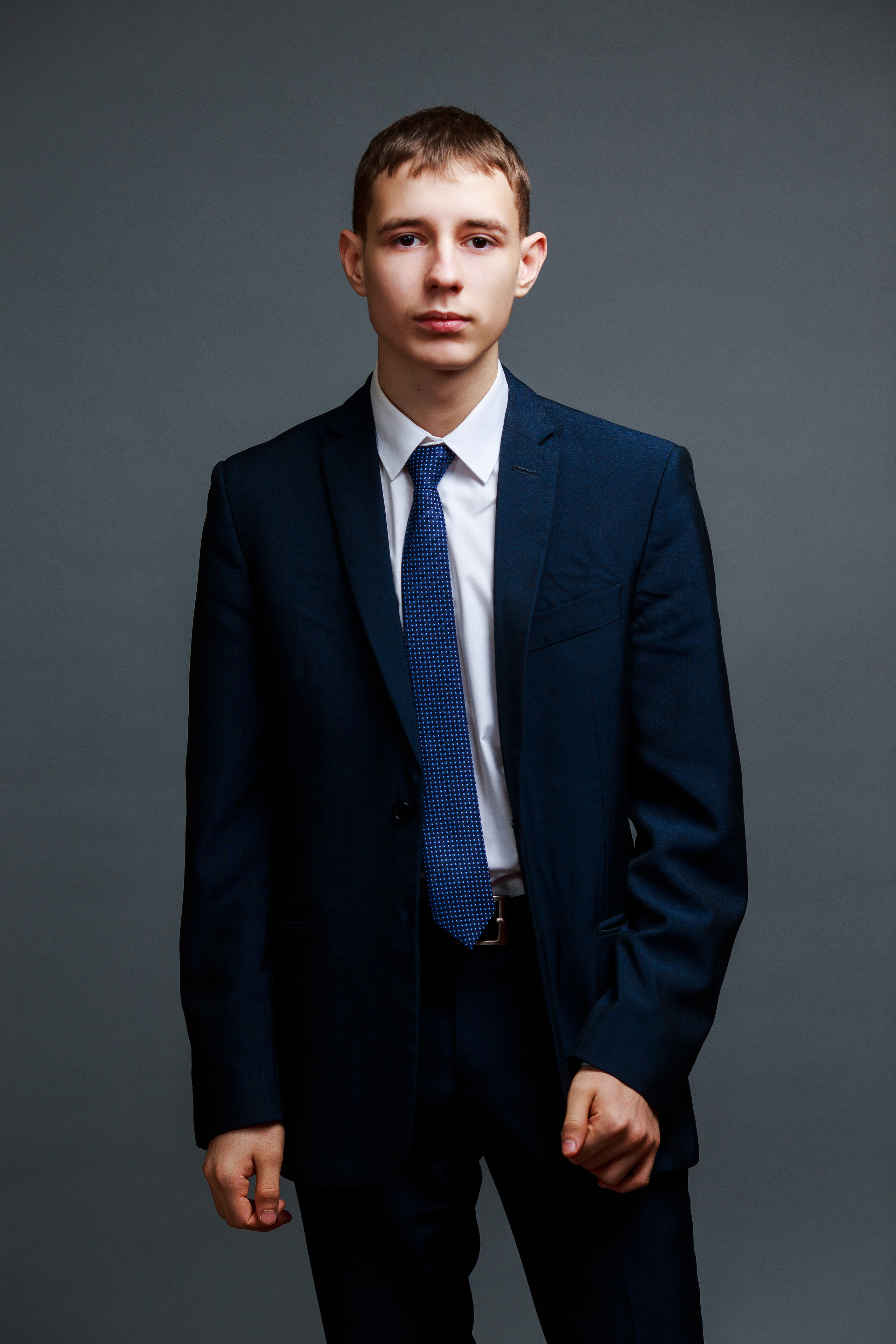 Портреты в школе. Выпускные альбомы в Твери и области