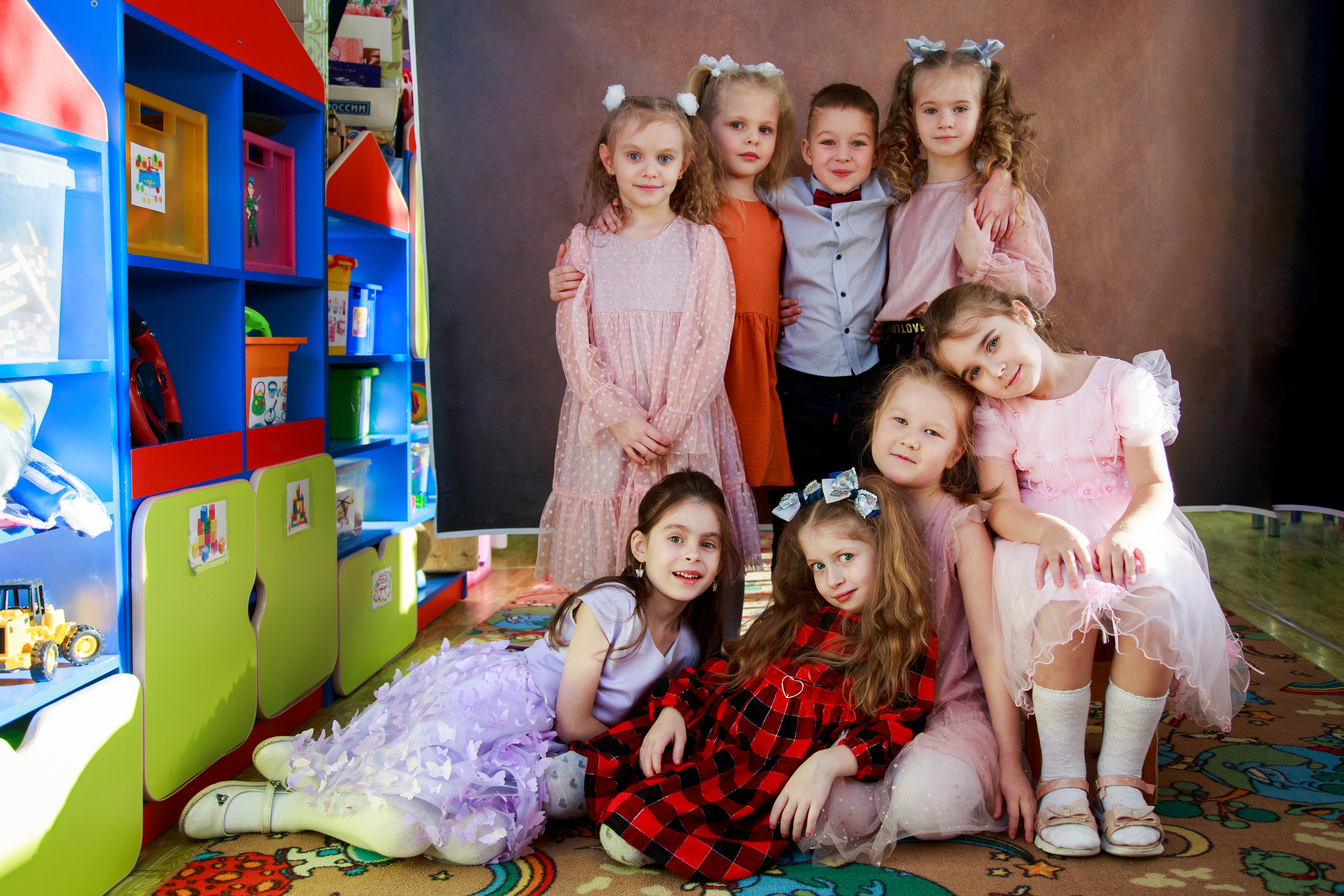 Друзья. Выпускные альбомы в Твери и области