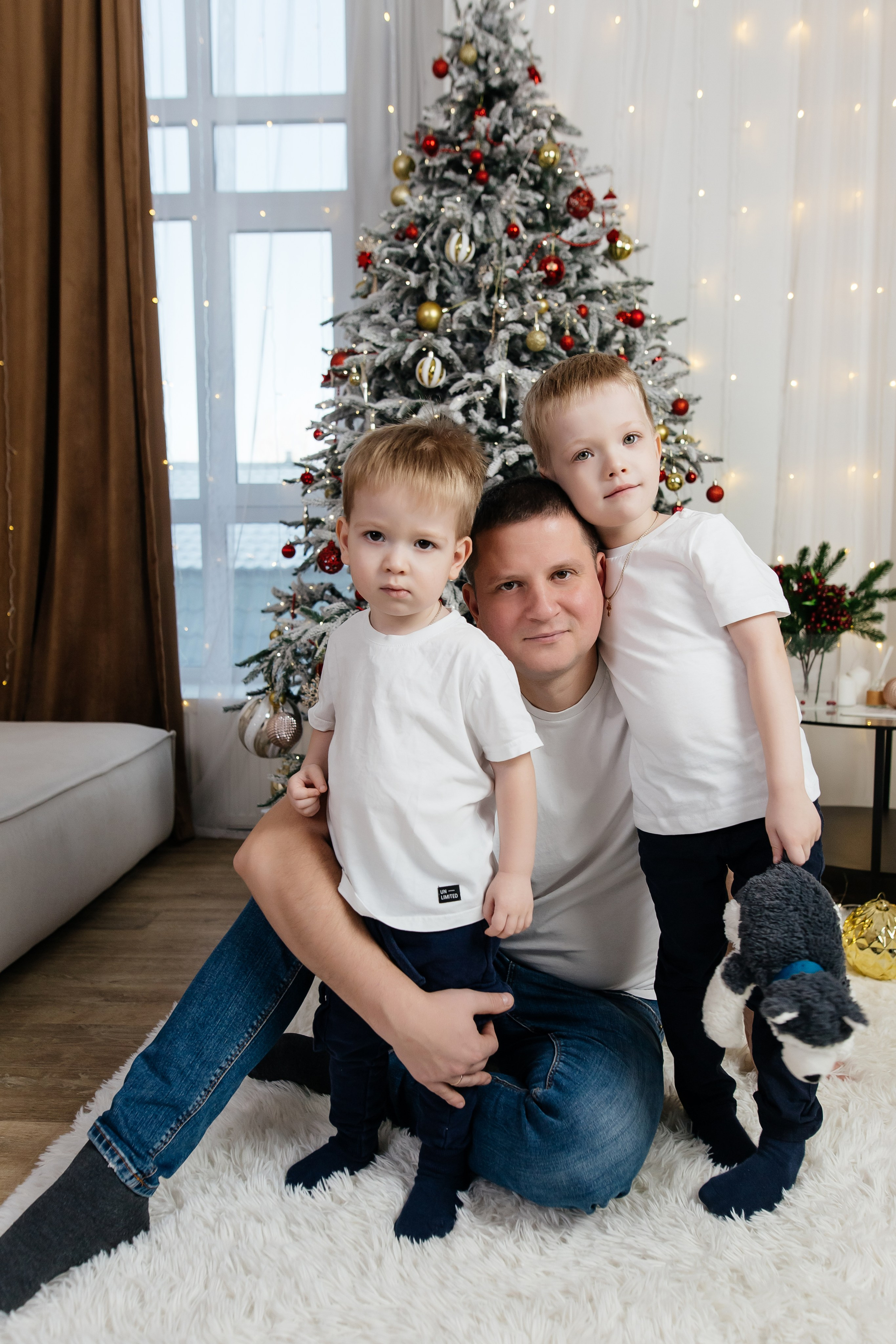 Марина и Сергей Новый год 2025. Женский фотограф в Оренбурге Ирина Заводчикова