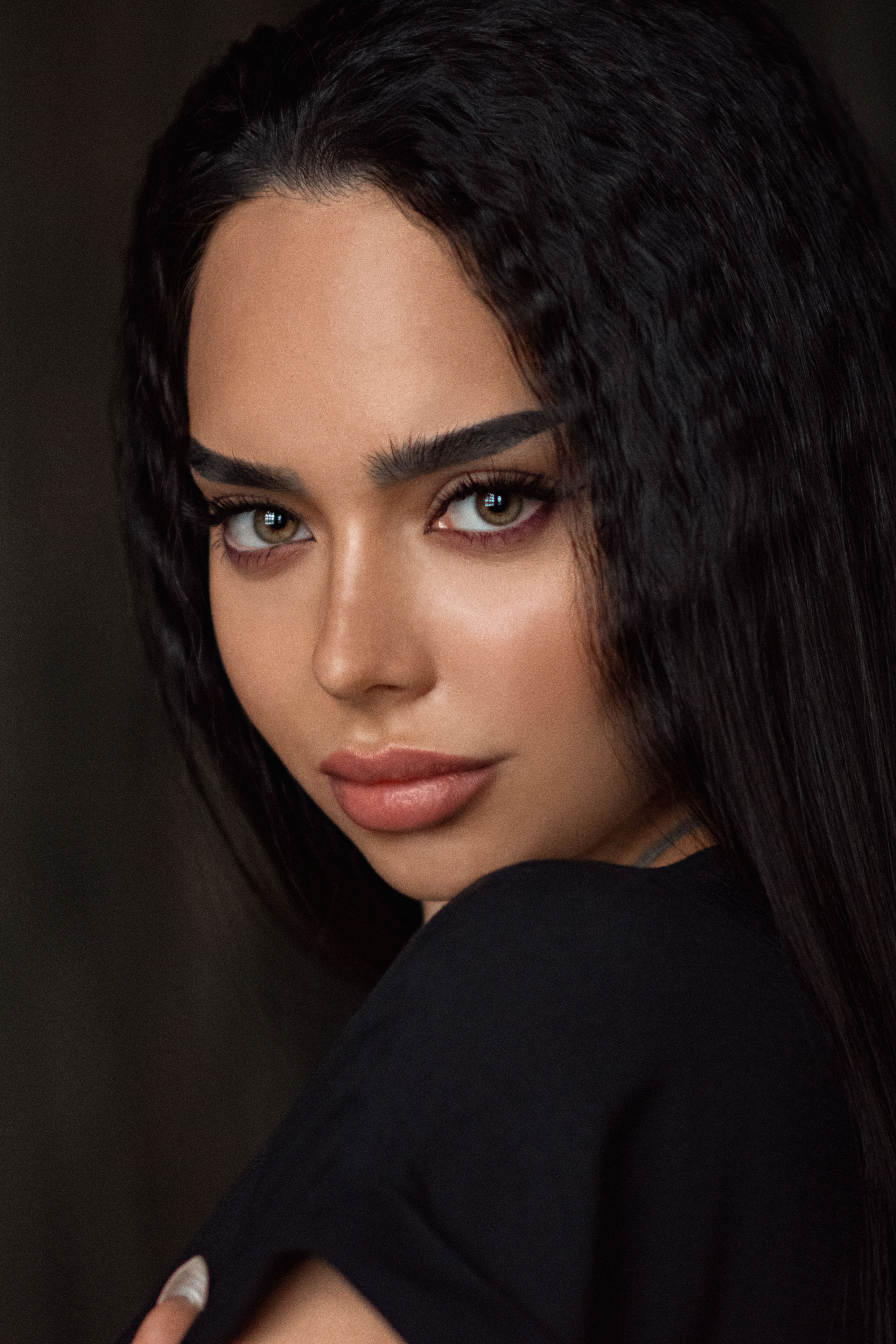 Стильные женские портреты в Тюмени профессиональный фотограф Павлюк Ал. Фотограф Тюмень Павлюк Александр