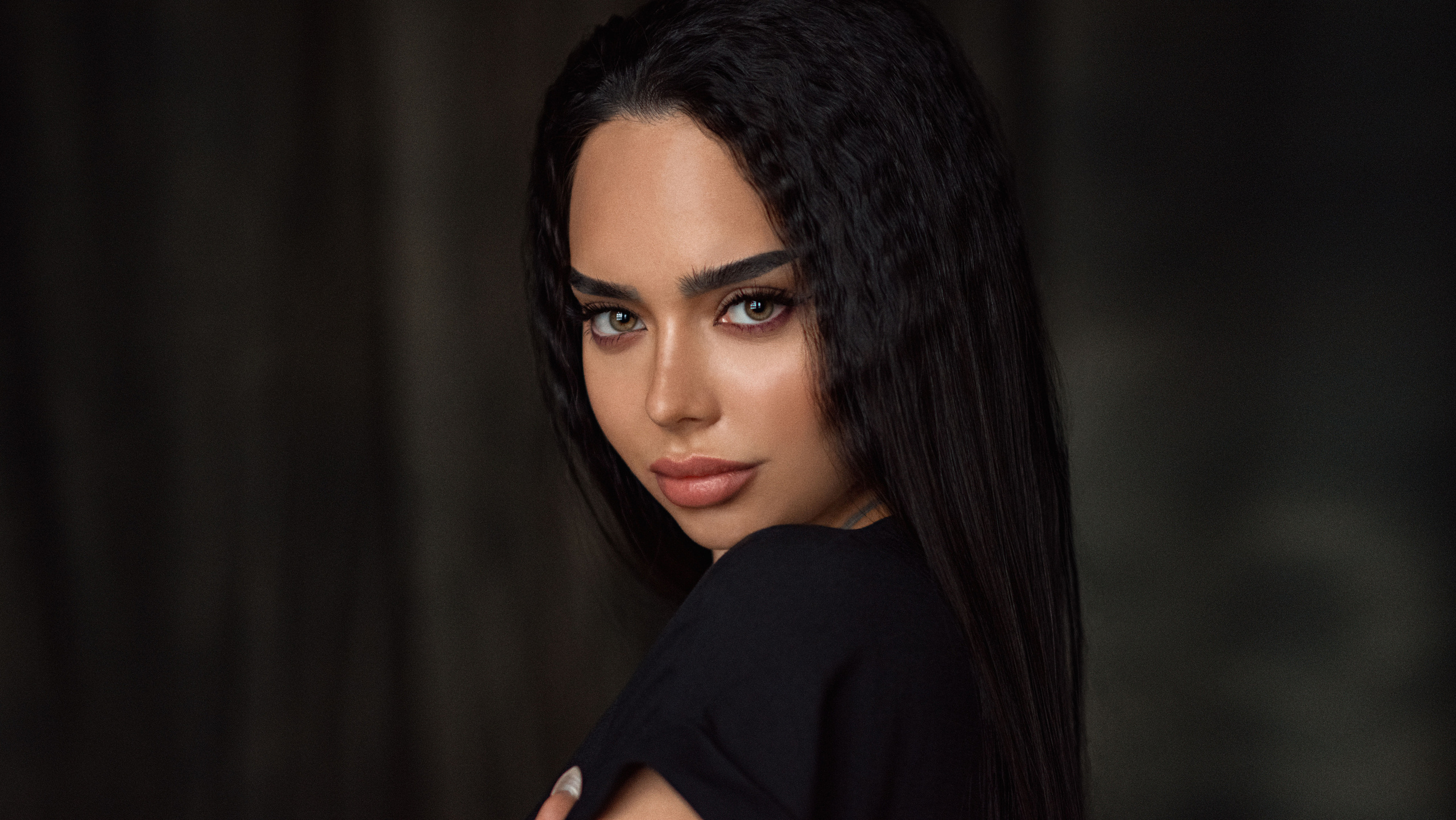 Профессиональная портретная съёмка Тюмень фотограф Павлюк Александр. Фотограф Тюмень Павлюк Александр