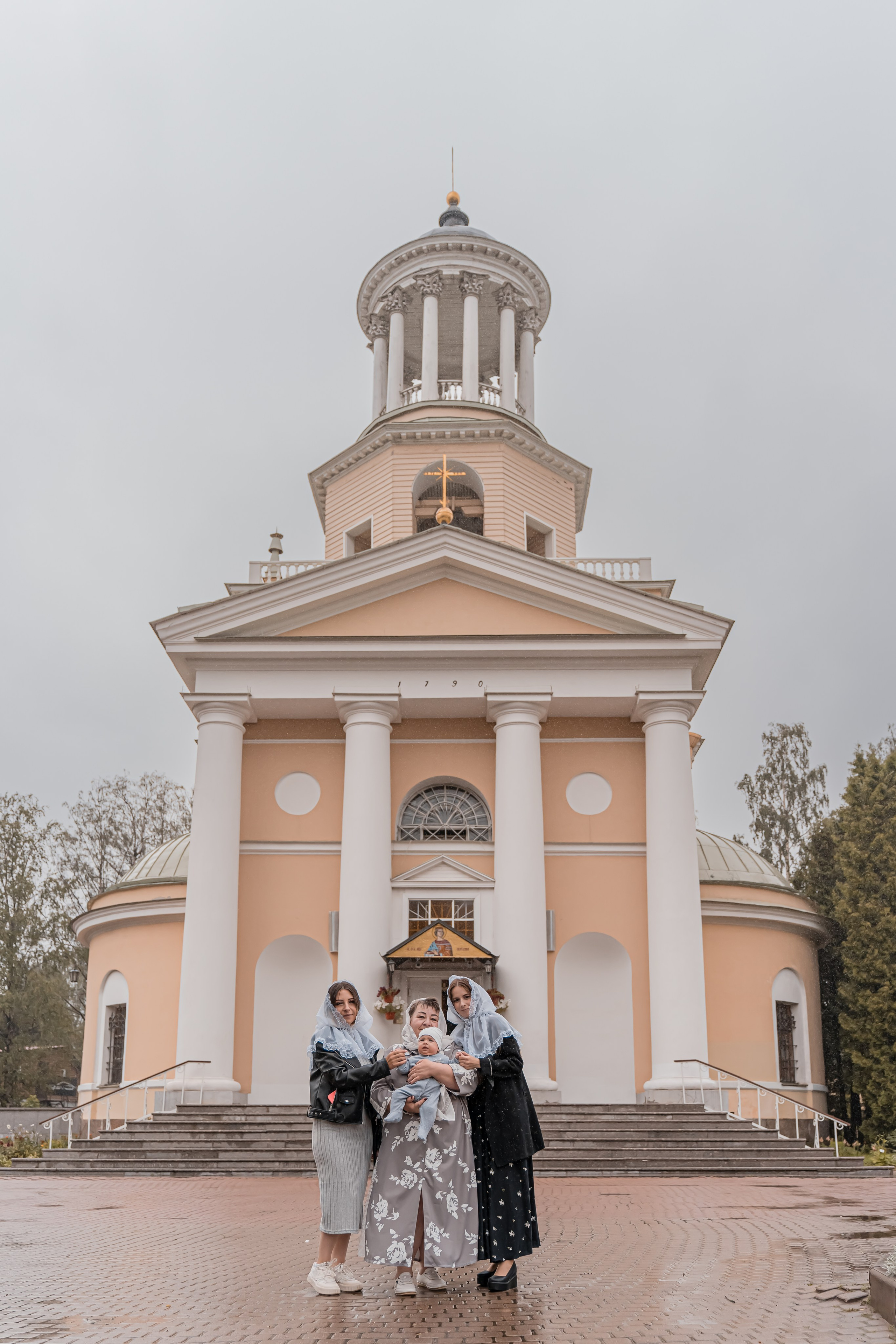 Крещение Марка. Отличные фотографии своих близких, своего бизнеса или даже себя. СПб