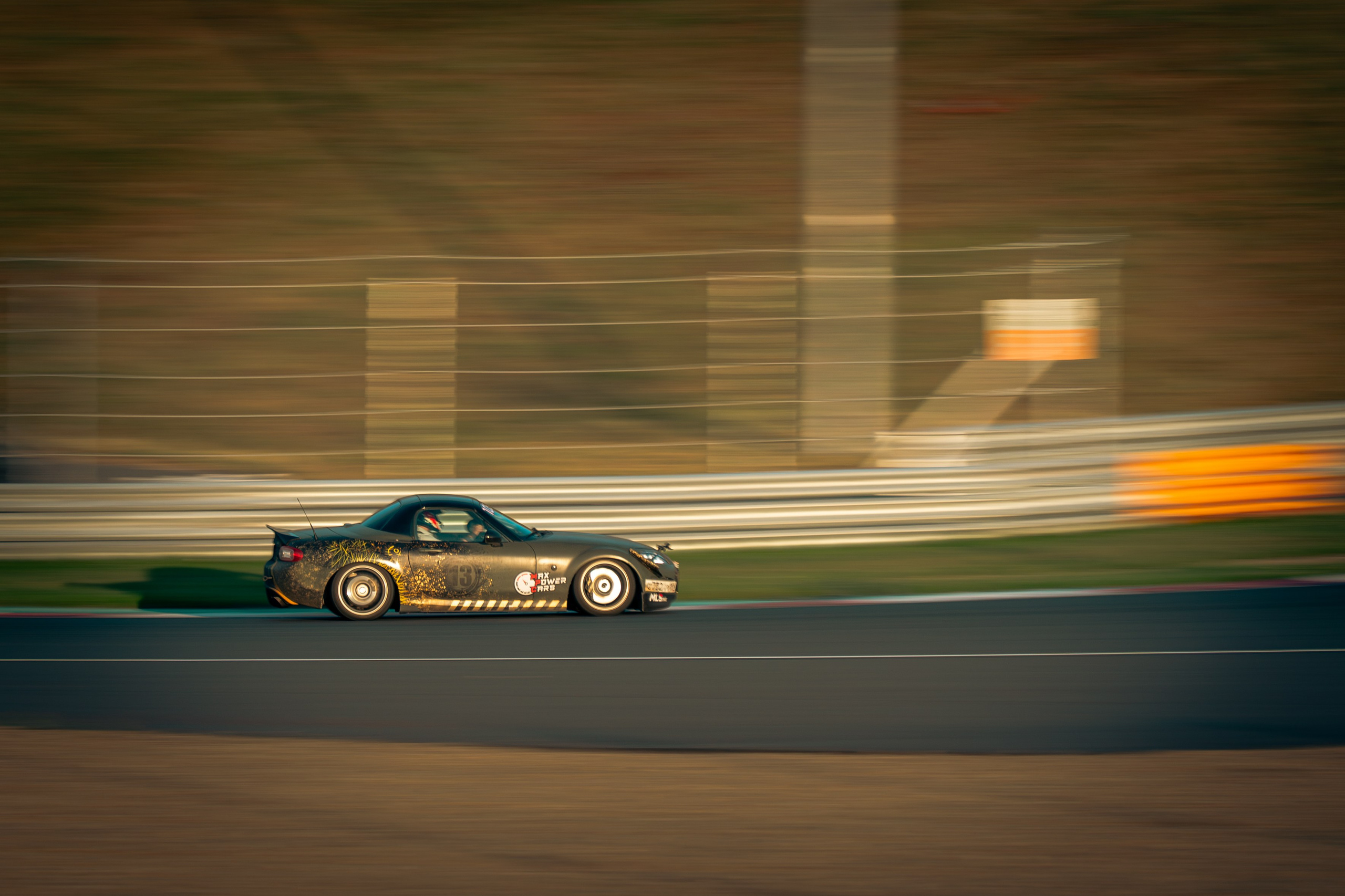 Трек-день Игора Драйв. Портретный и автомобильный фотограф в Санкт-Петербурге Евгений Черепанов