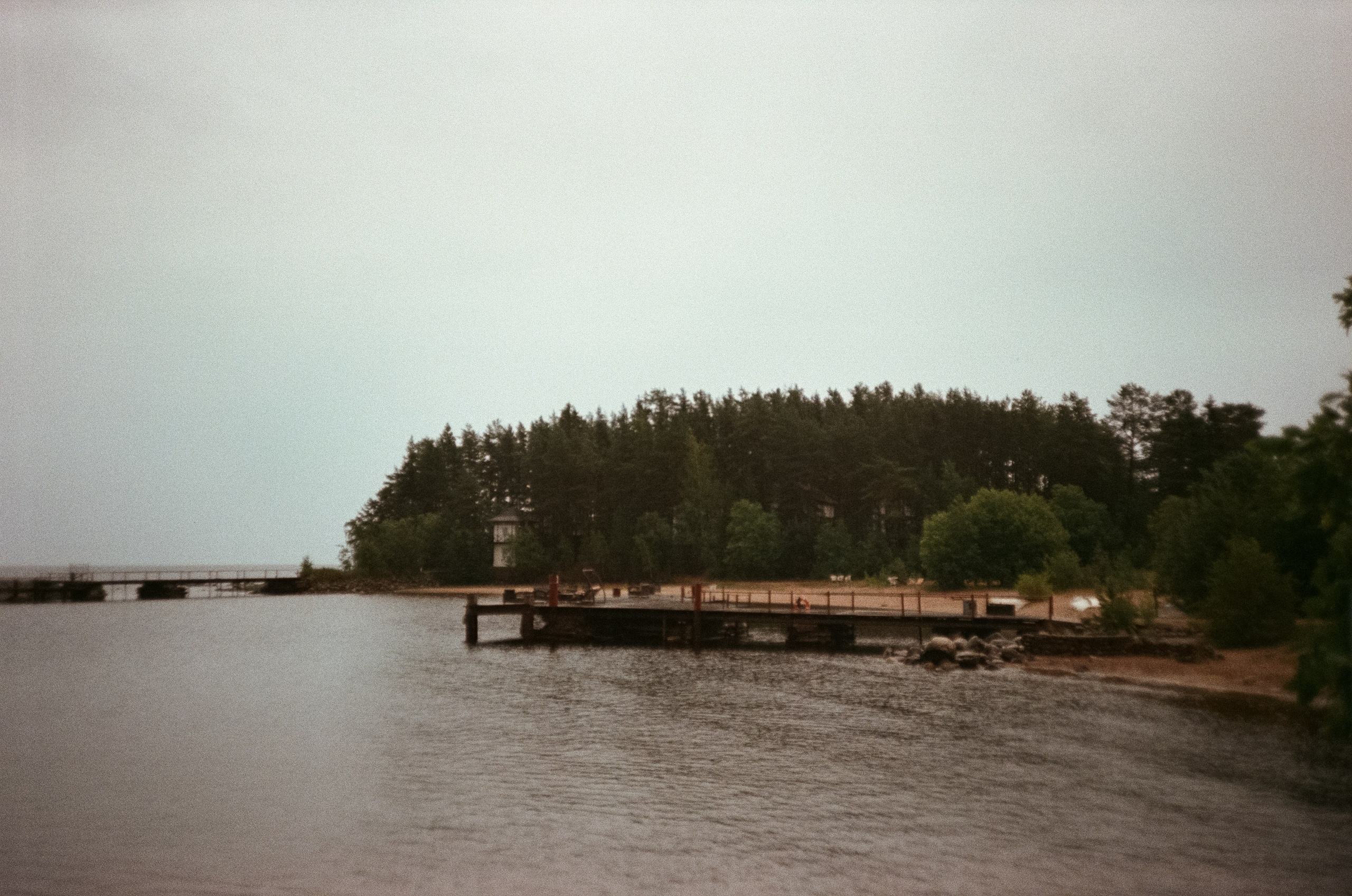 Приозерск, маяк Вуохенсало / Porst 35 / Konica Centuria 1600