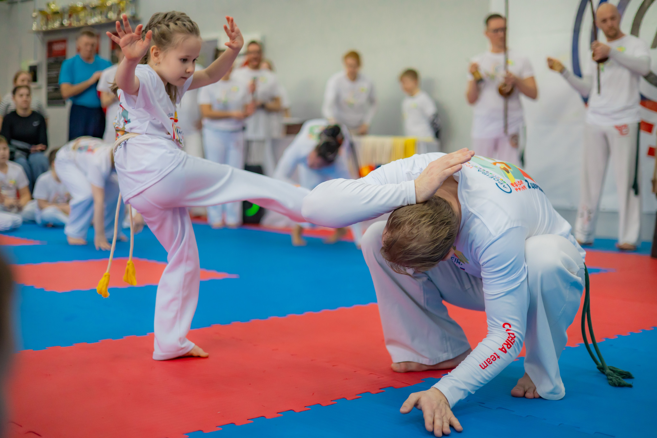 Капоэйра 2 Церемония вручения и смены поясов в Зеленограде. Детский и семейный фотограф Евгения Вахнеева Москва Зеленоград