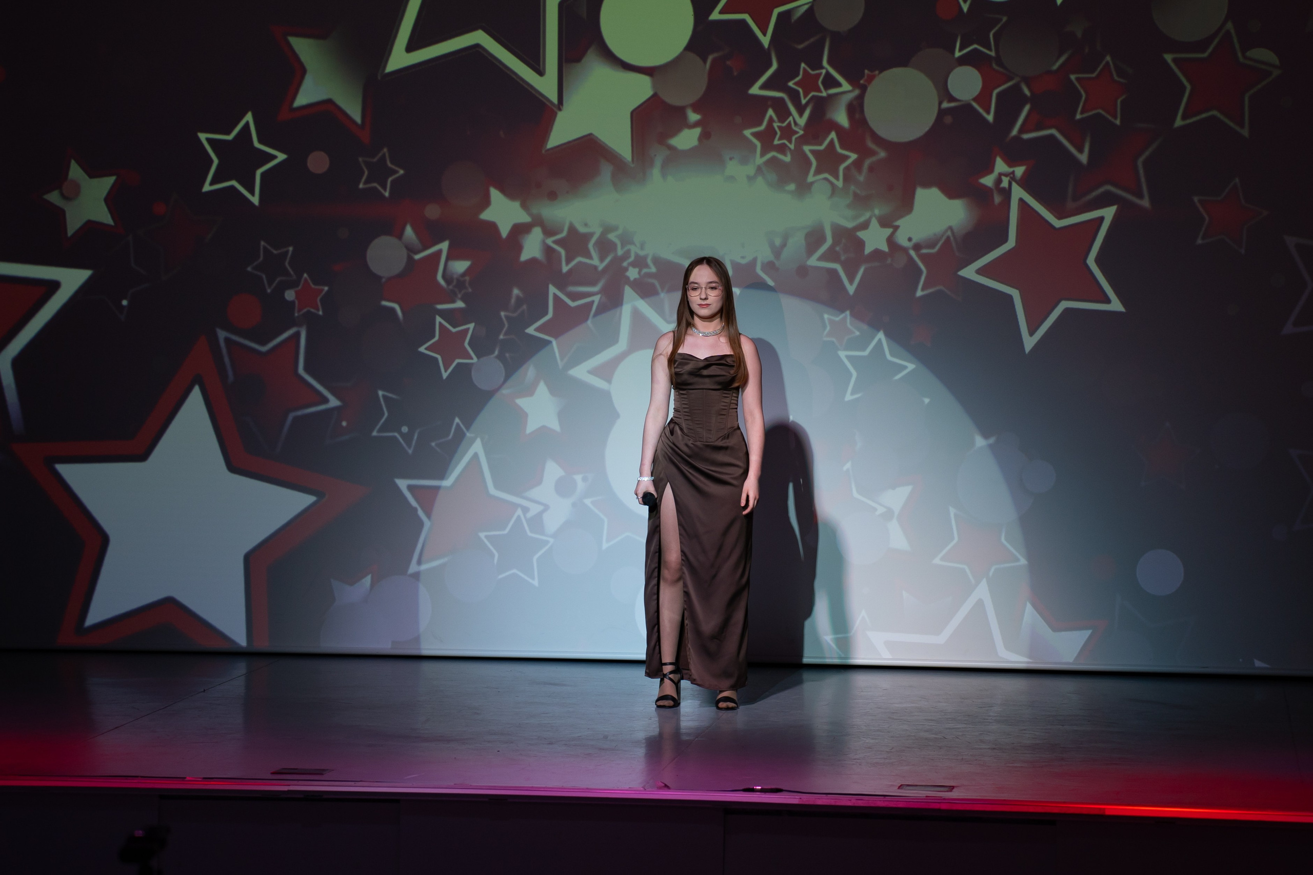 Отчетный концерт продюсерского центра «Новая Звезда». Фото / Видеосъемка в Москве