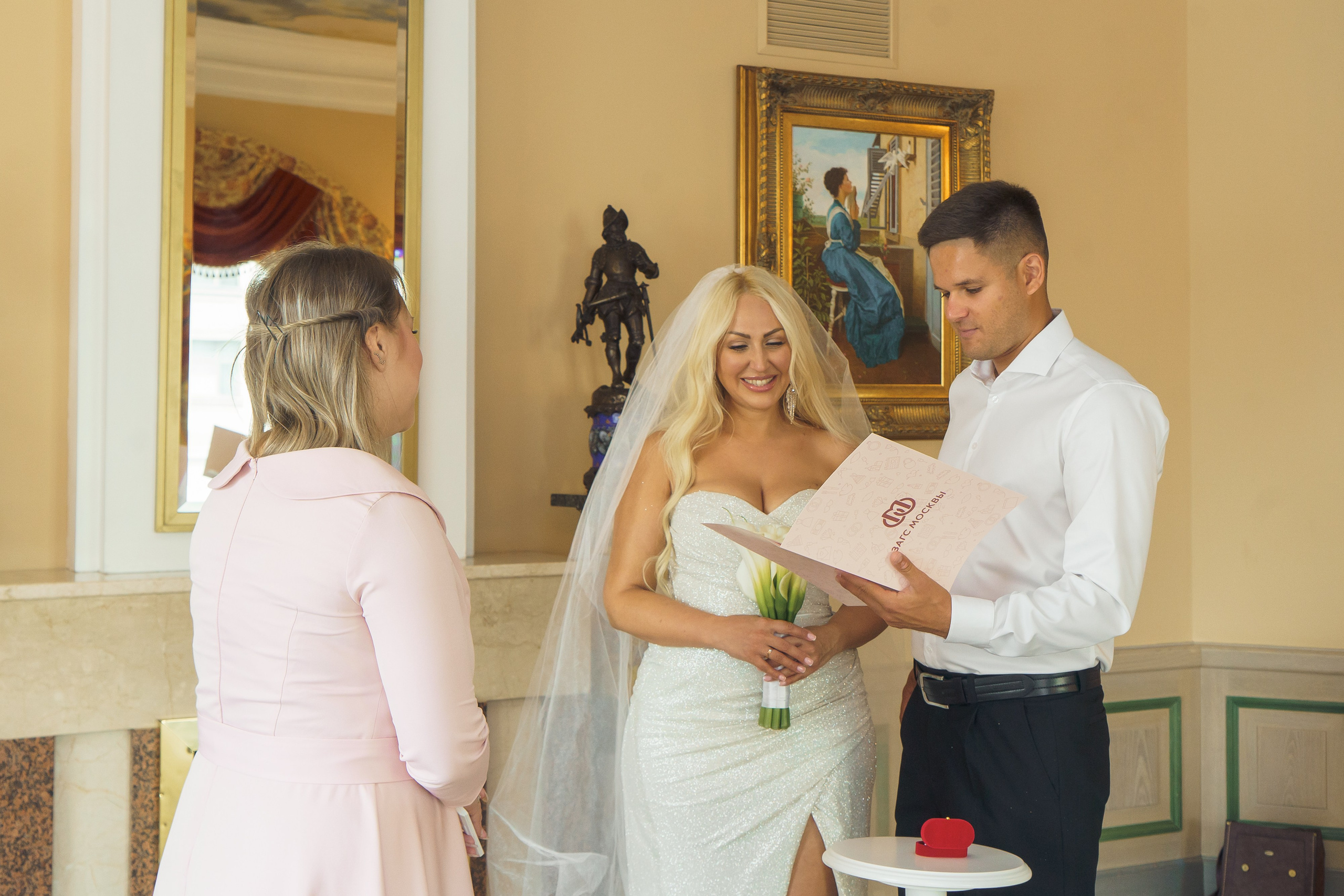 Фотосессия на свадьбу в Москве. Лиза Фирстова — самый добрый фотограф