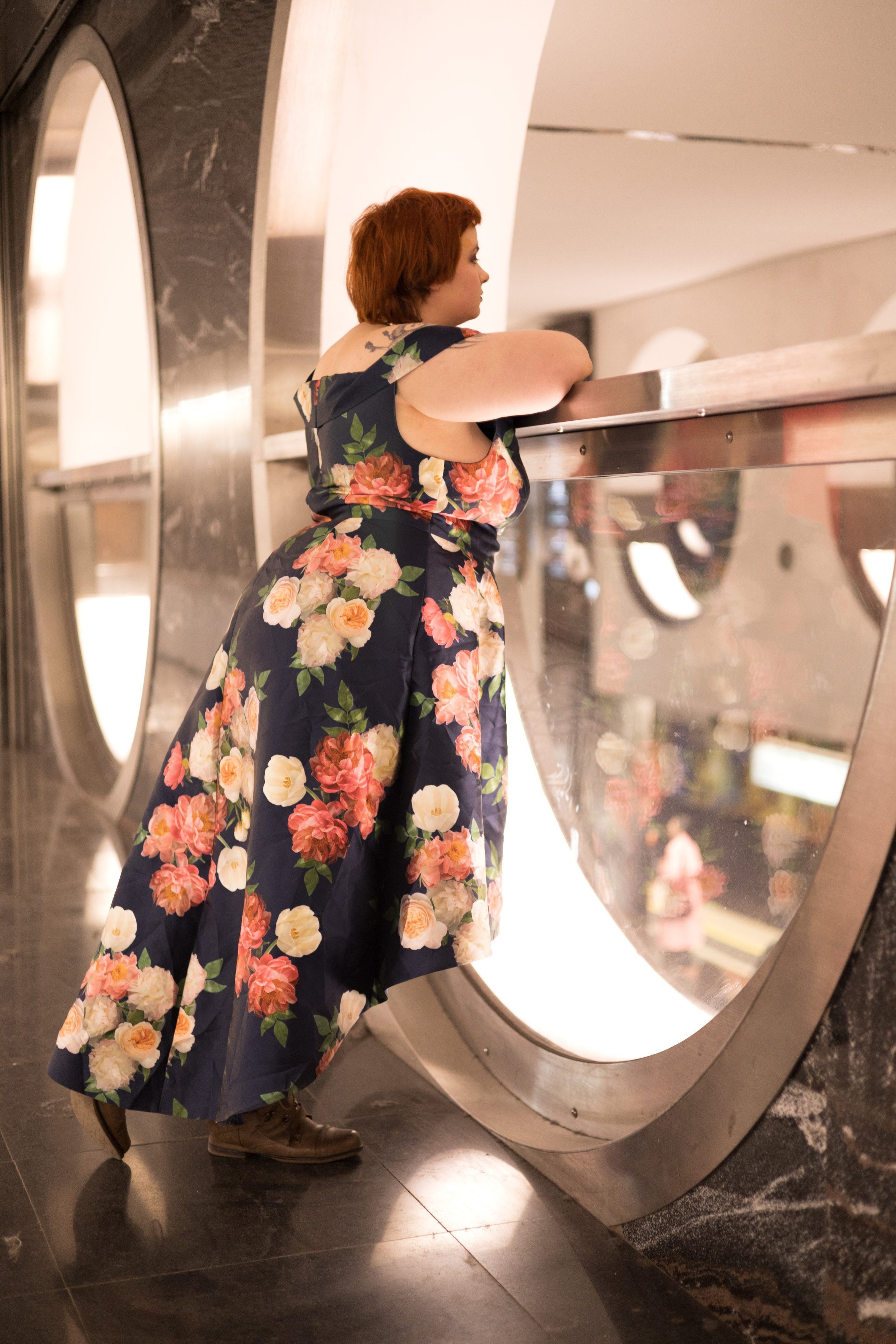 Фея в Московском метро. ФОТОГРАФ МОСКВА ЮЛИЯ ИБРАГИМ