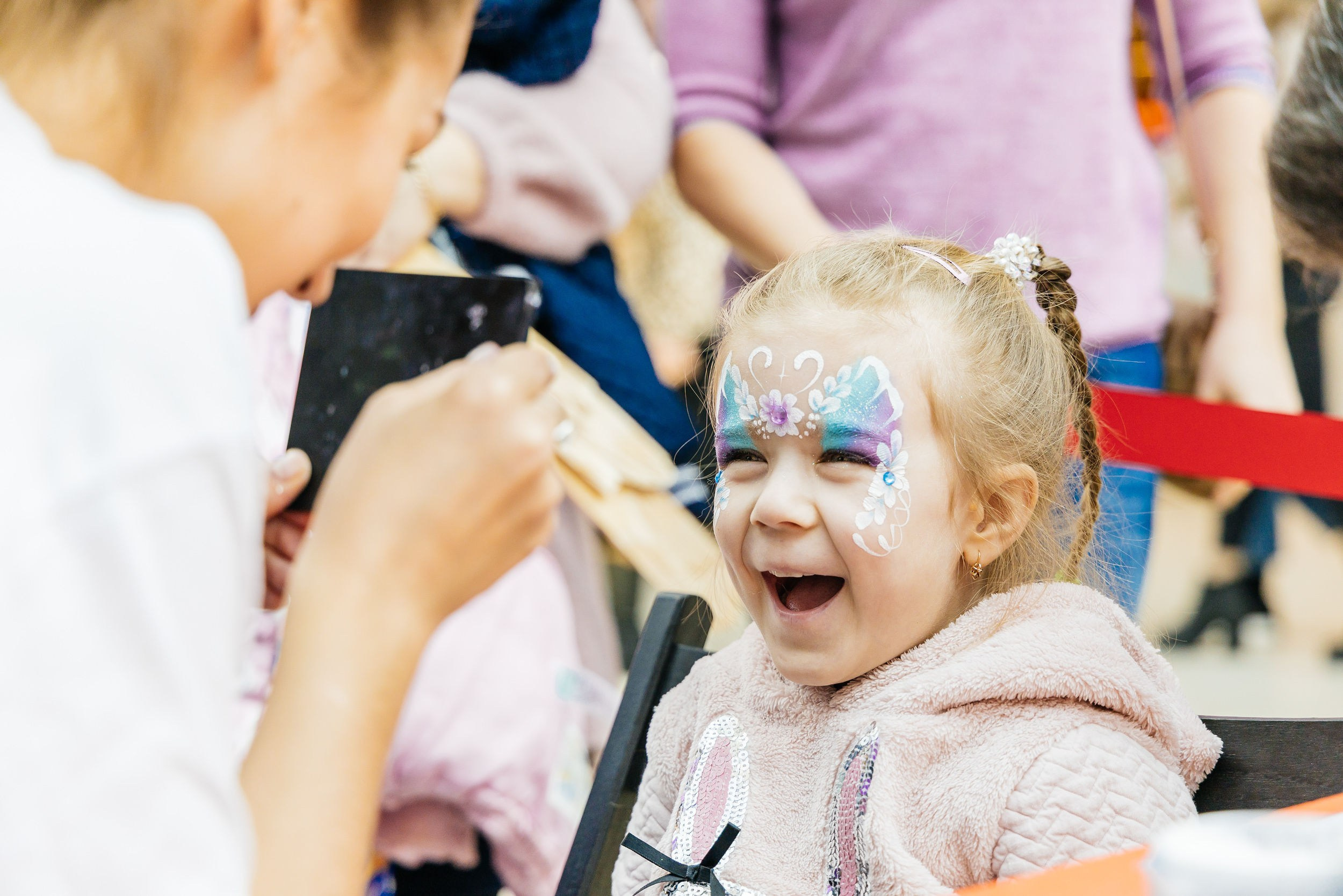Репортажная фотосъемка детских музыкально-танцевальных фестивалей. Репортажный фотограф | Роза Хутор Красная Поляна Сочи Сириус
