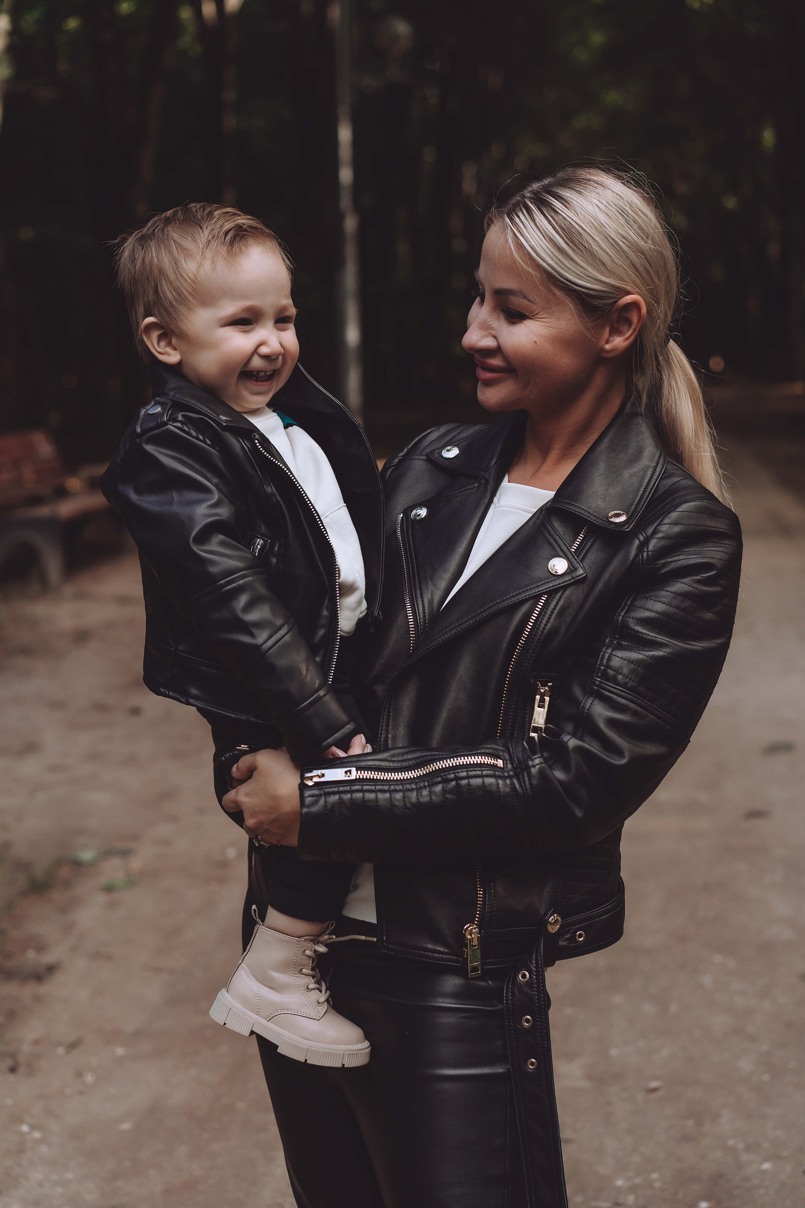 ПЕРВЫЕ ШАГИ РЕБЁНКА — ЭТО ПЕРВЫЕ ШАГИ МАТЕРИ В НОВУЮ ЖИЗНЬ. Семейный и детский фотограф Анна Бренч