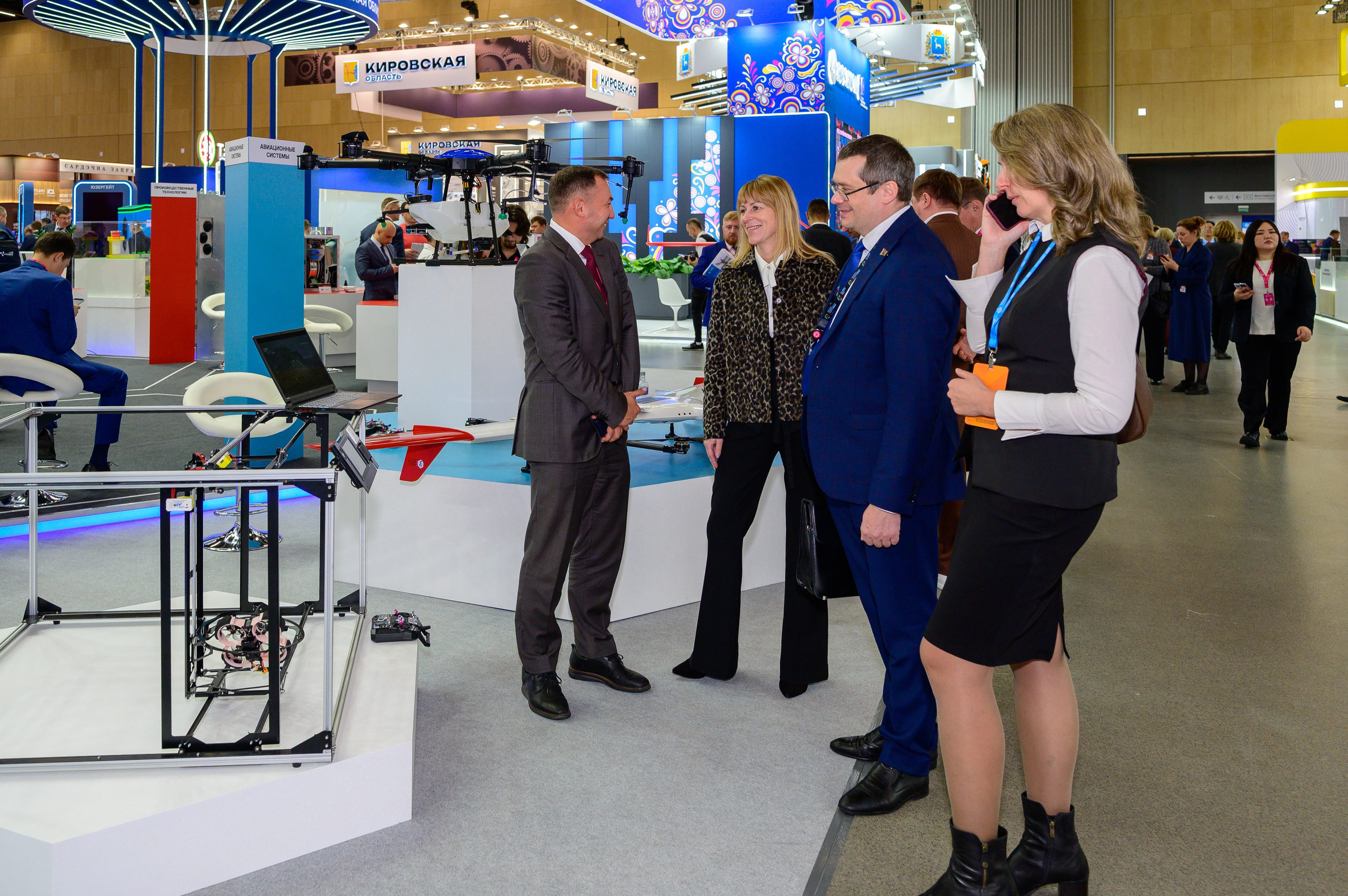 BigindustrialweekBelarus. Фотоуслуги, услуги фотографа, фотографирование важных событий