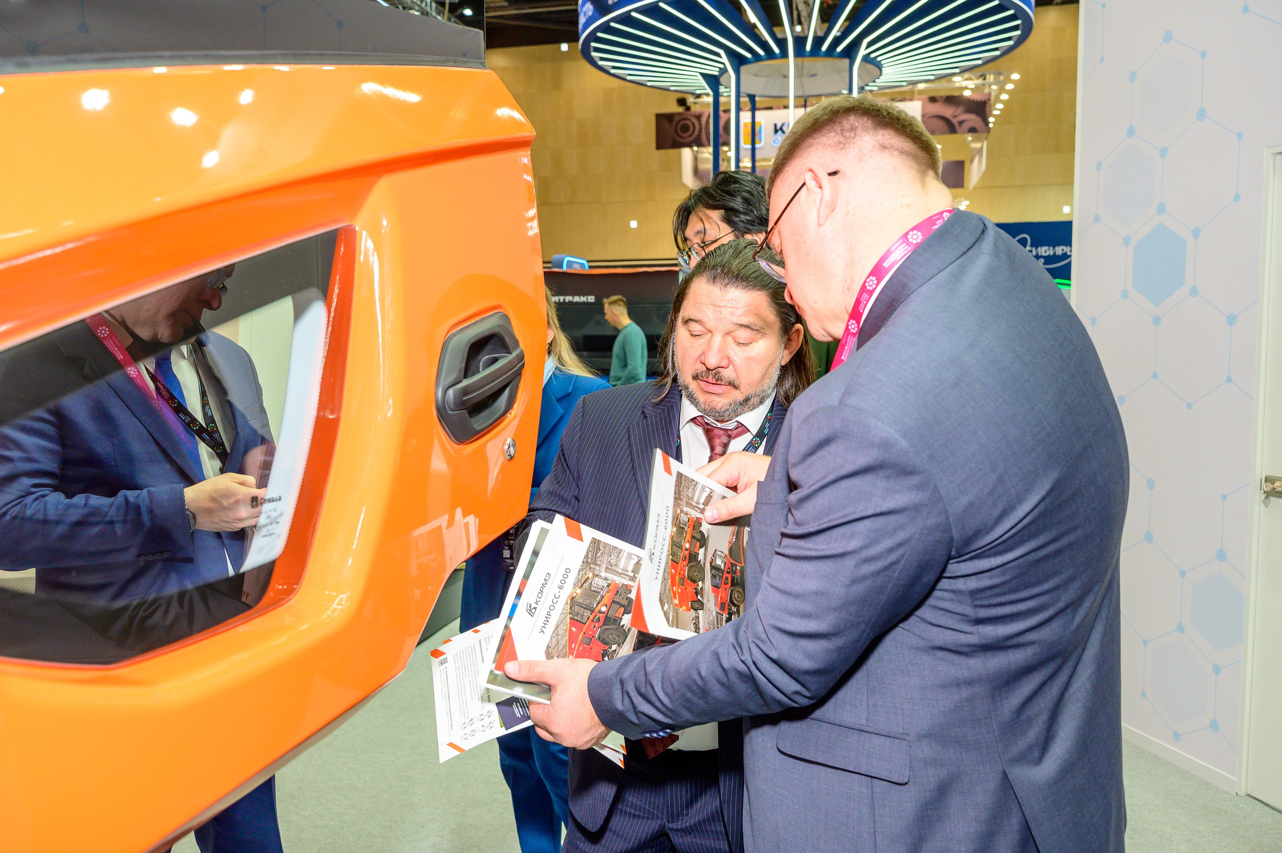 BigindustrialweekBelarus. Фотоуслуги, услуги фотографа, фотографирование важных событий