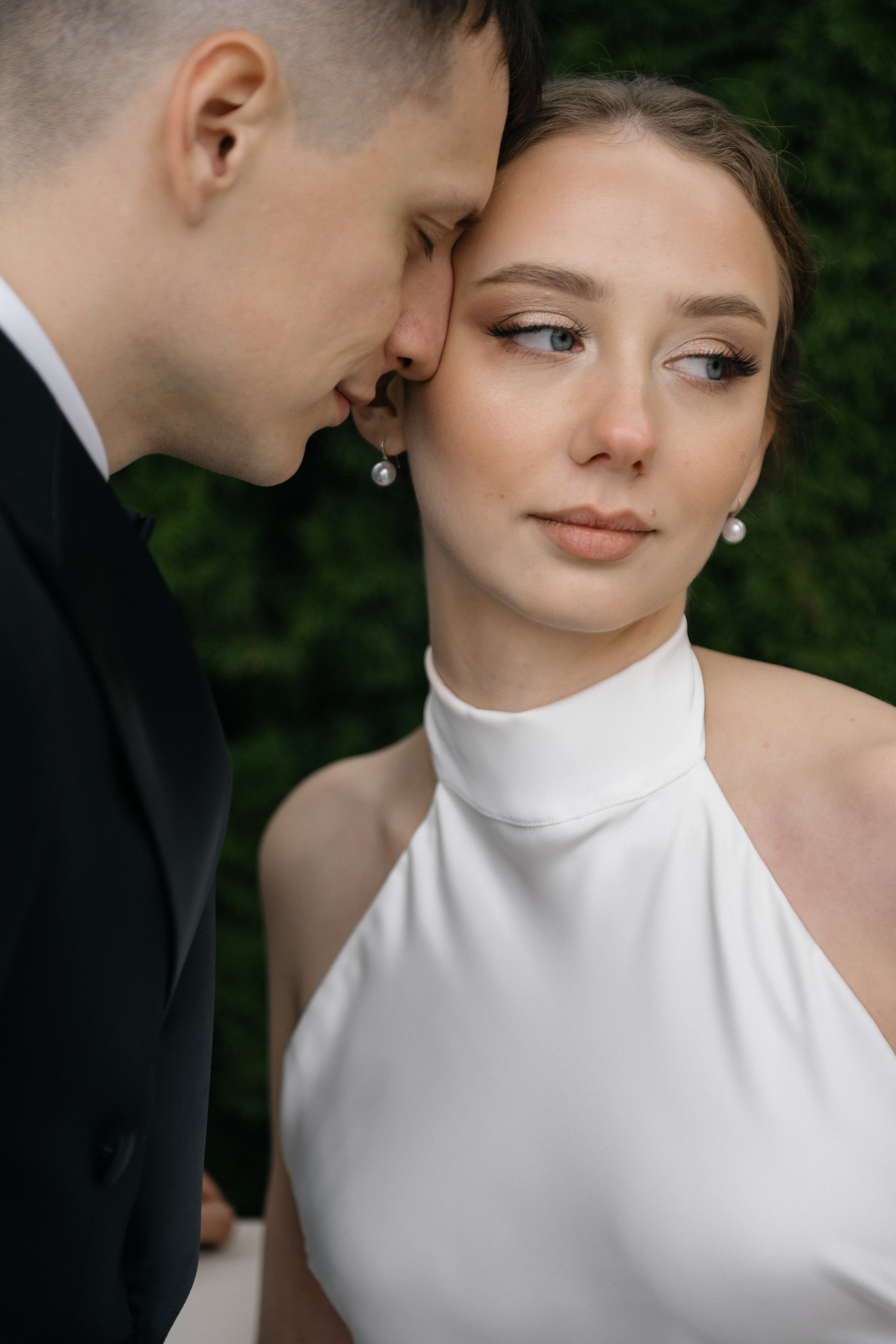 Wedding day in Martinique Bar. Wedding PHOTOGRAPHER Andrew Vnukov