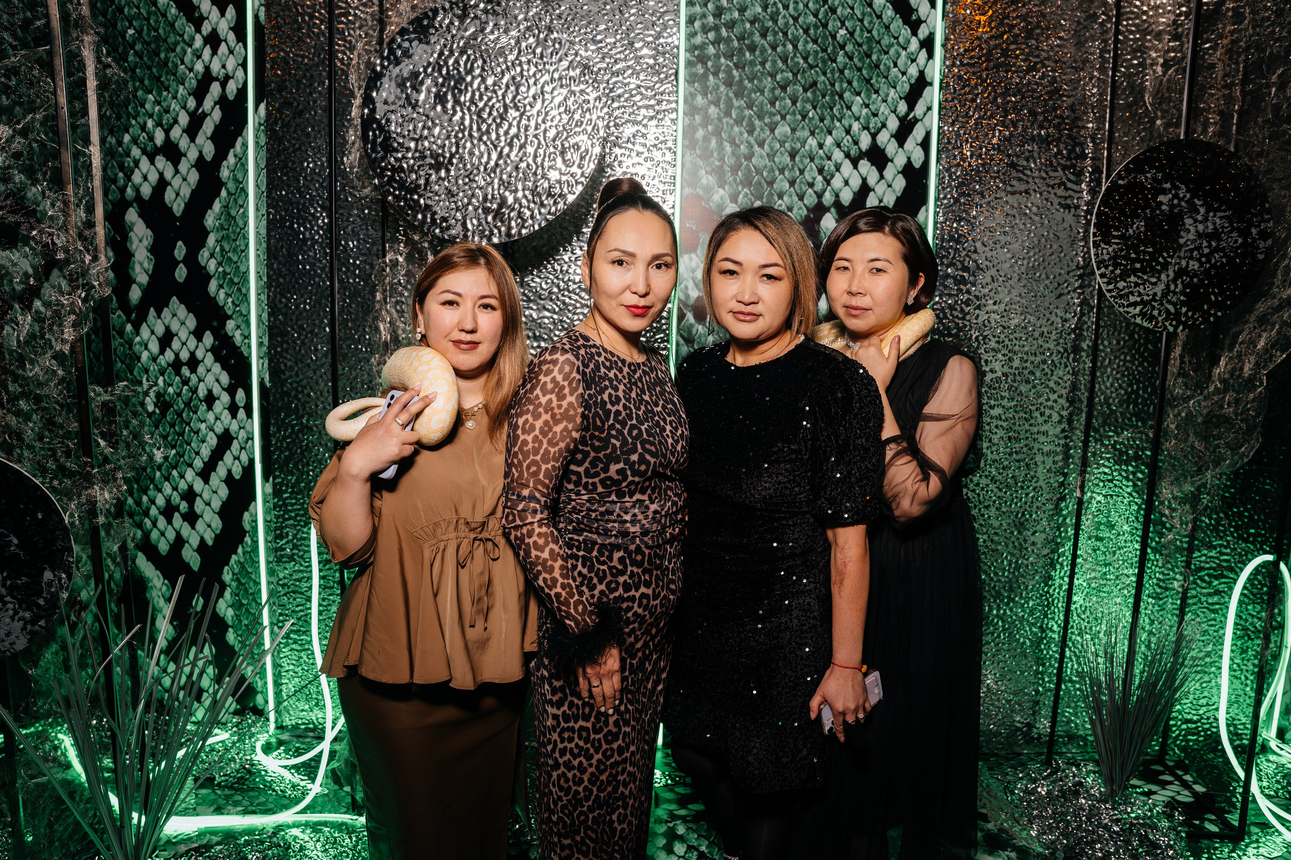 Корпоратив «СОВКОМБАНК». Свадебный фотограф Барнаул Алексей Павлов